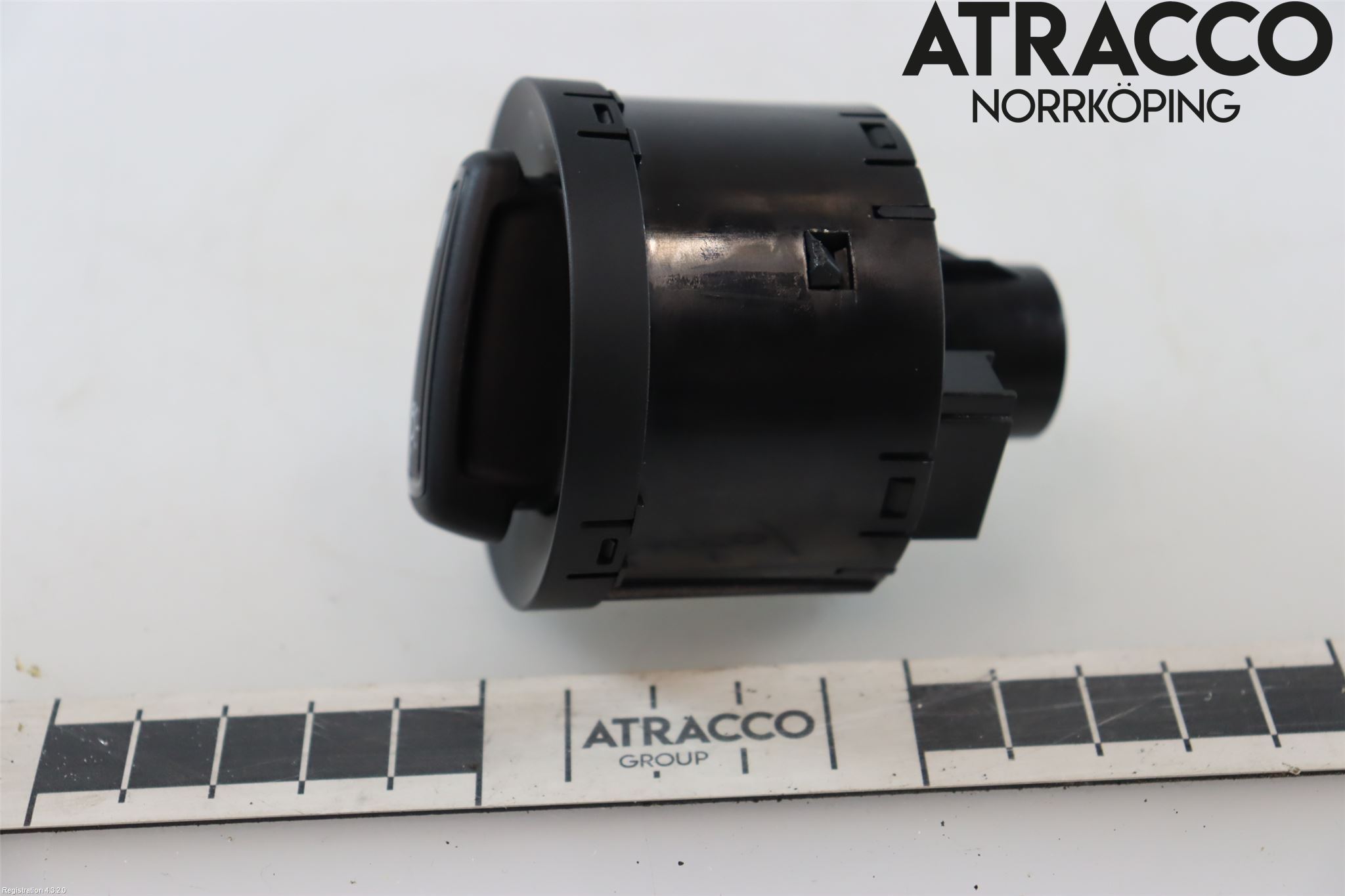 Seat ARONA Strömställare Ljus