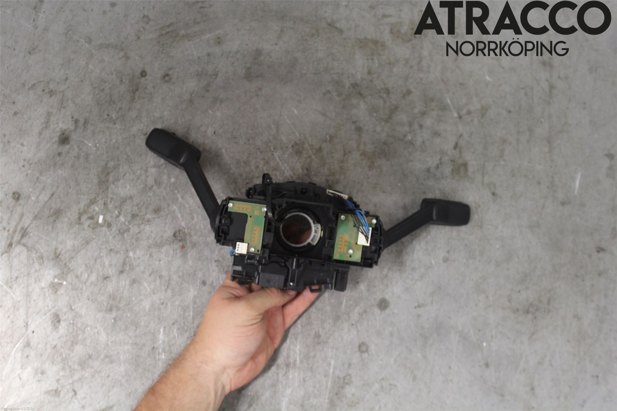 Volkswagen VW GOLF / E-GOLF VII 13-20 Spakcentral