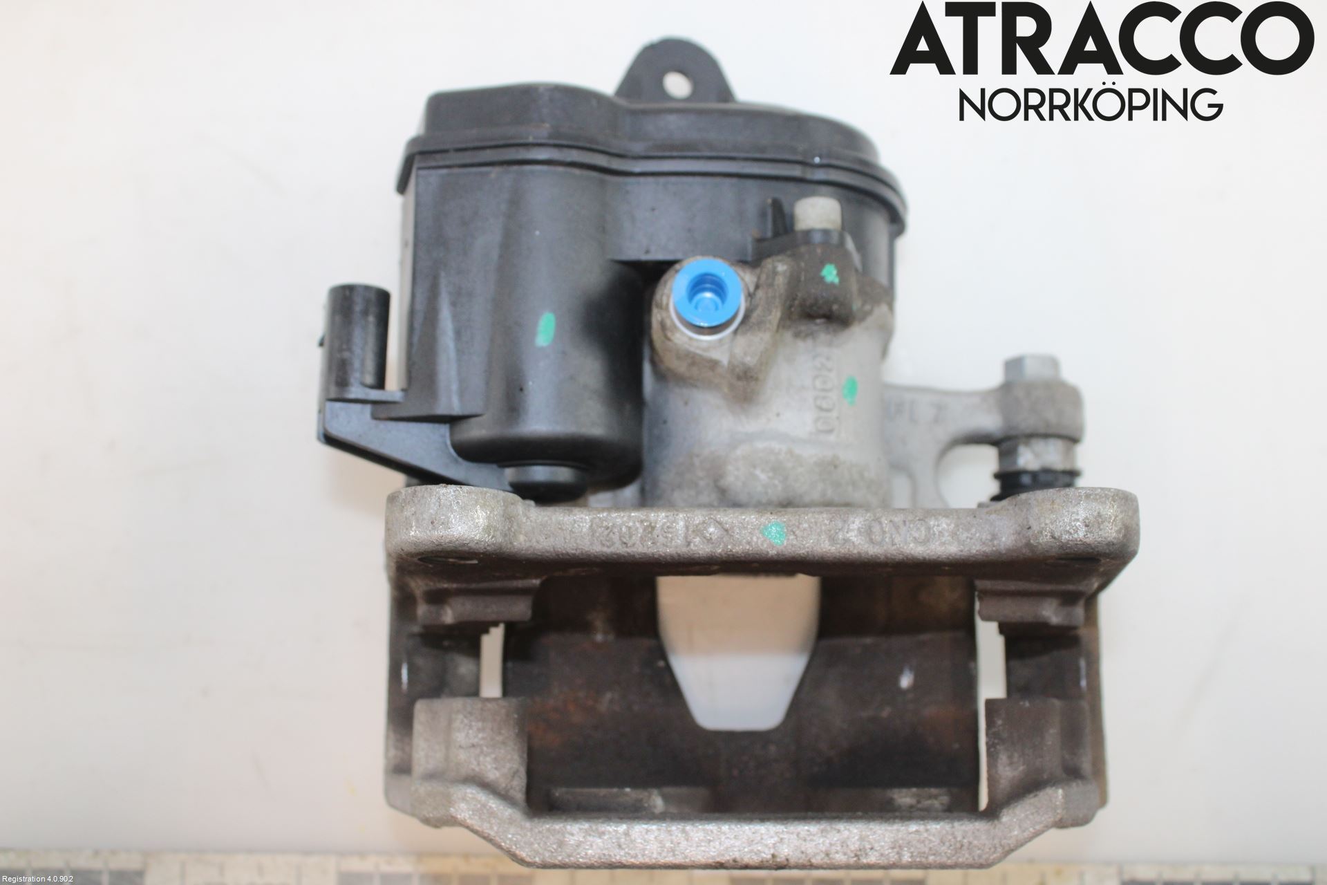 Audi A6 F2/C8 19- Bromsok Bak Vänster