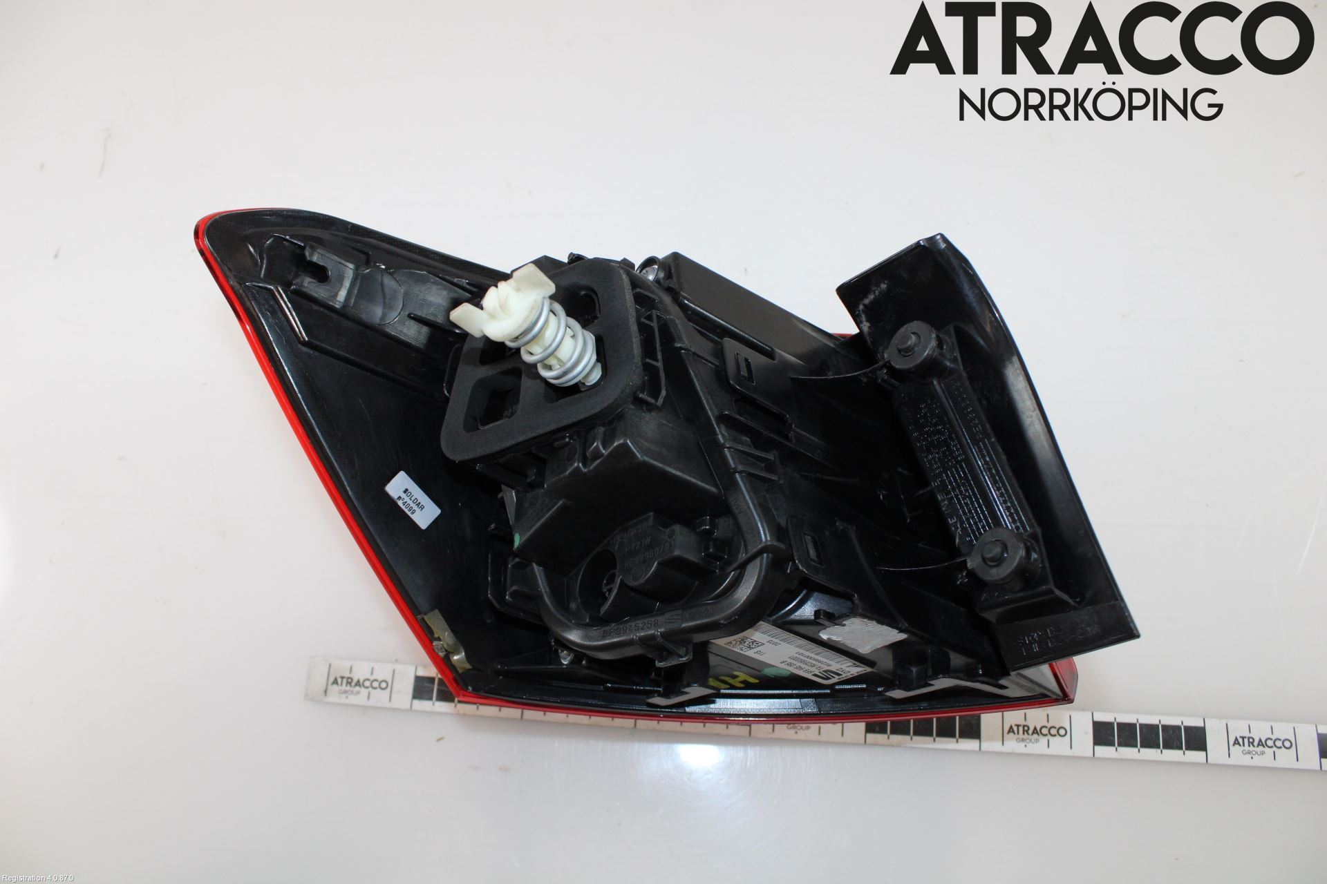 Seat ARONA Bakljus Höger