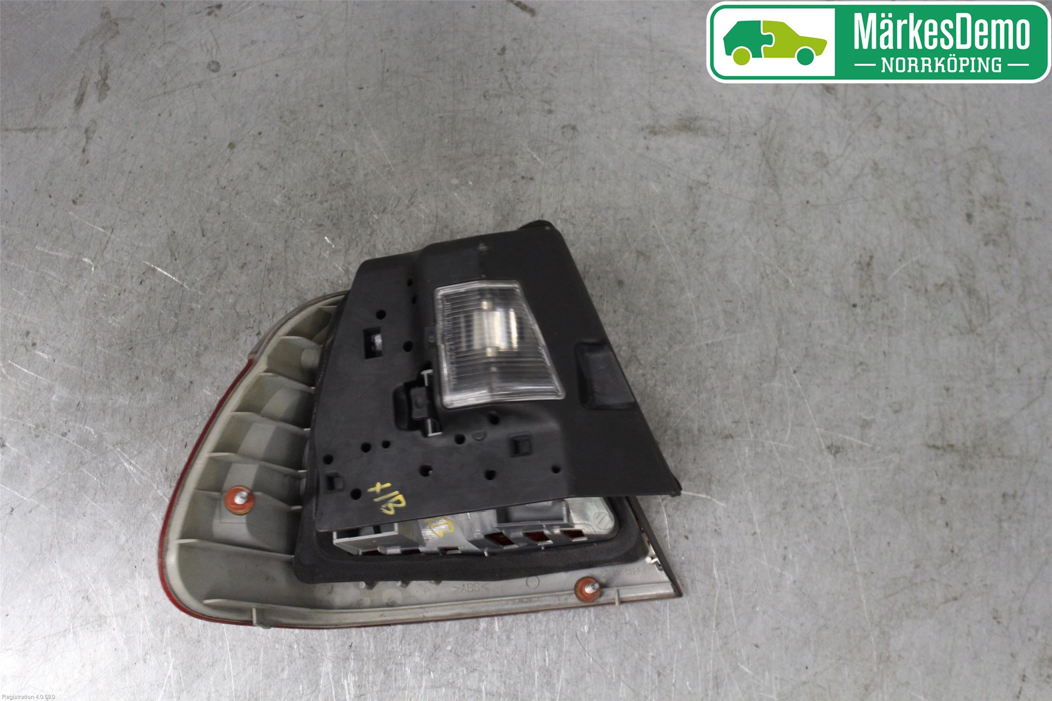 BMW 3 E46      98-05 Bakljus Höger