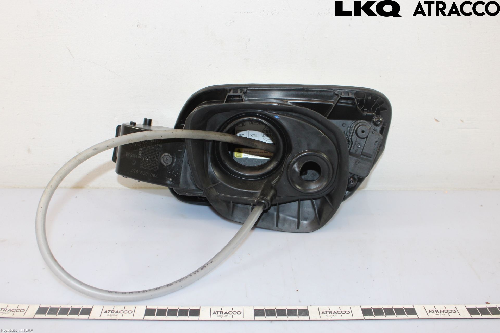 Volkswagen VW TOUAREG CR 18- Tanklucka