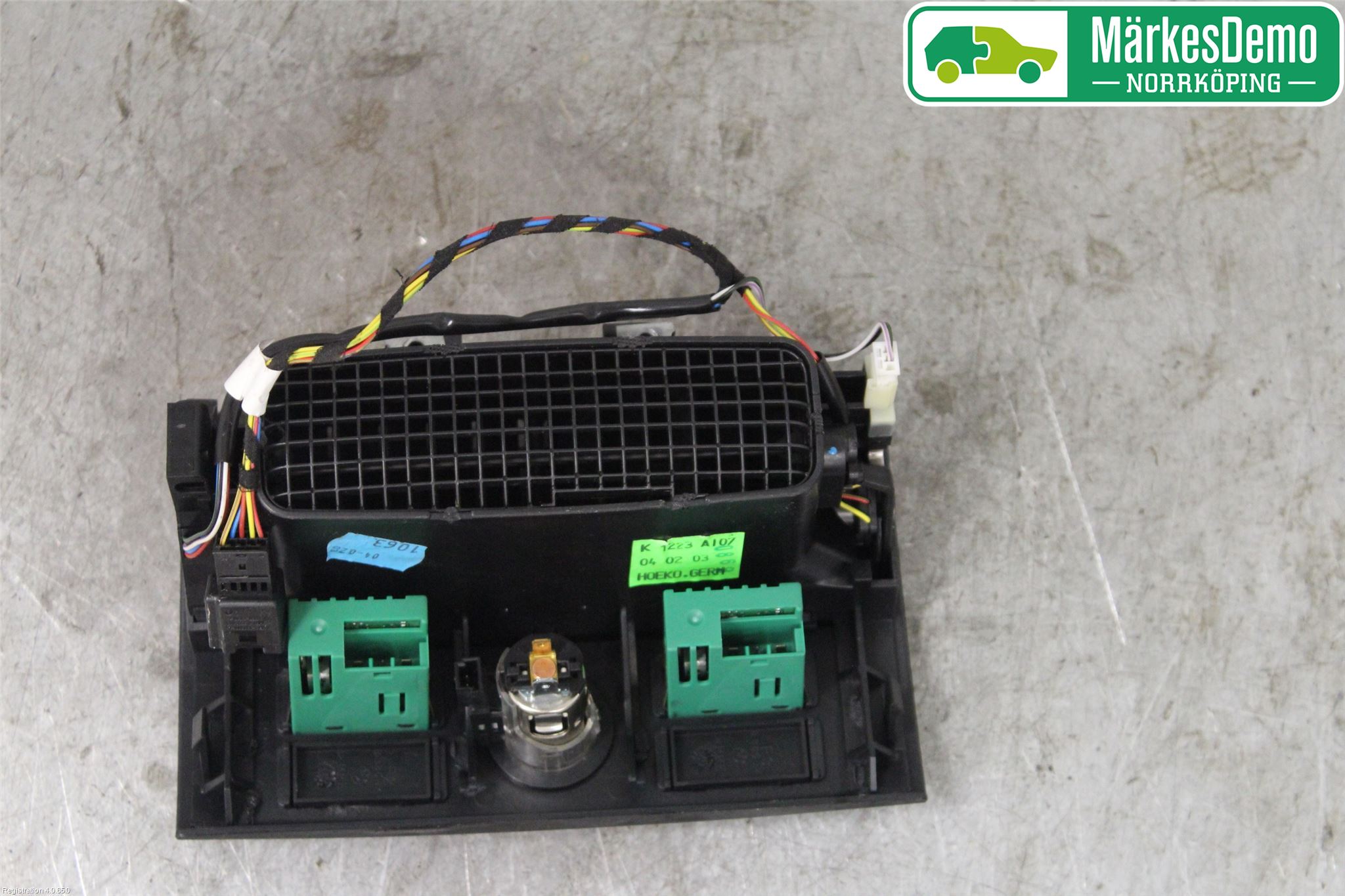 BMW X5 E53     99-06 Defrosterkanal-Munstycke