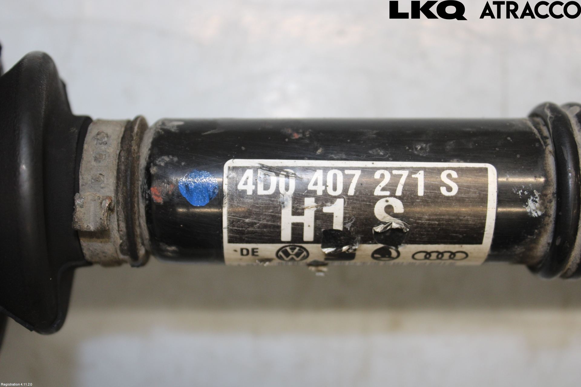 Audi A8/S8 4D 94-02 Drivaxel Fram Vänster