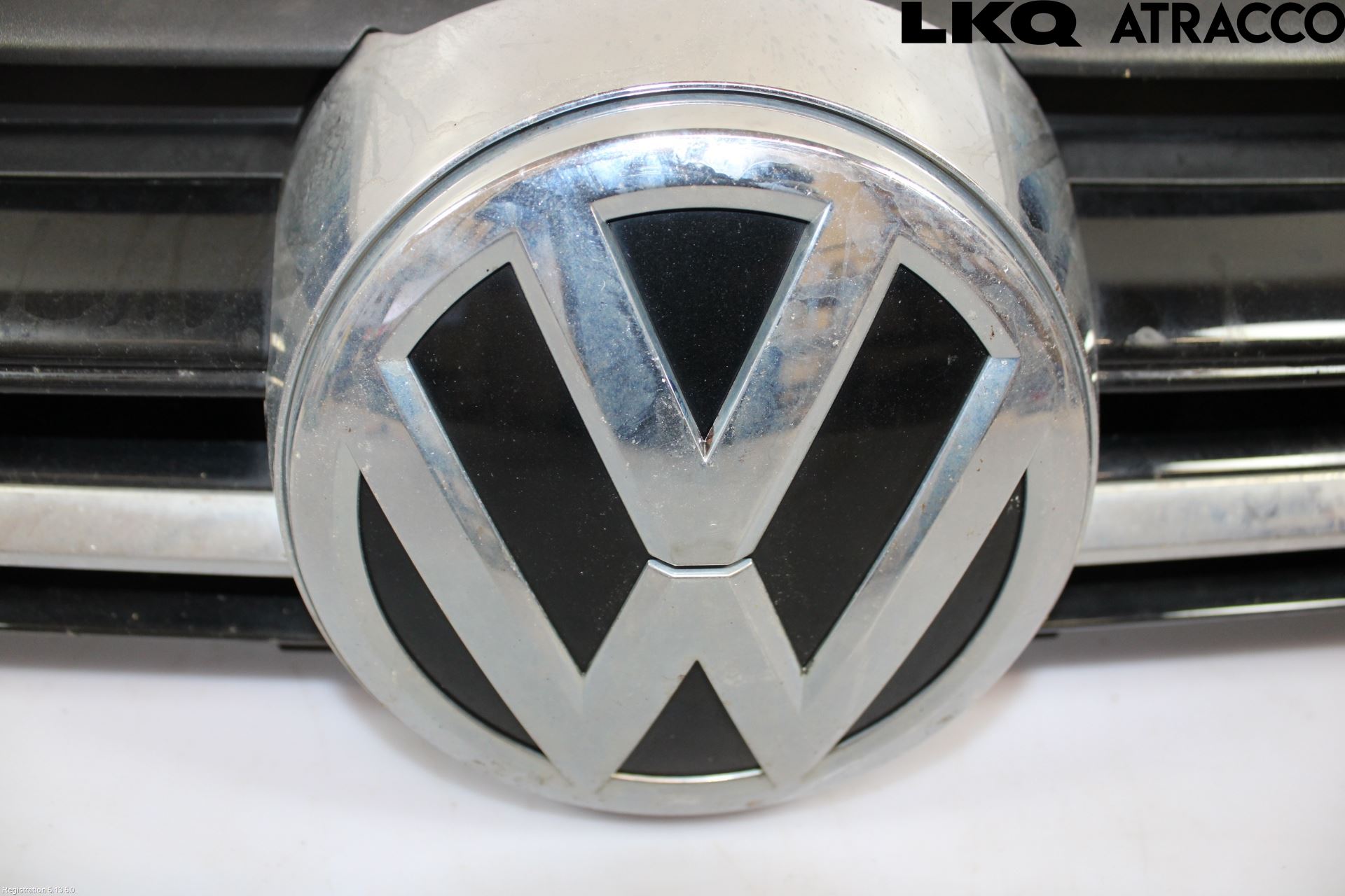 Volkswagen VW GOLF / E-GOLF VII 13-20 Grill Komp