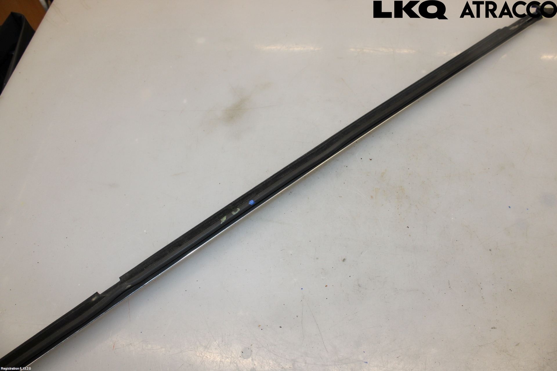 Volkswagen VW PASSAT 15-19 Dörr Dekorlist Bak Vä