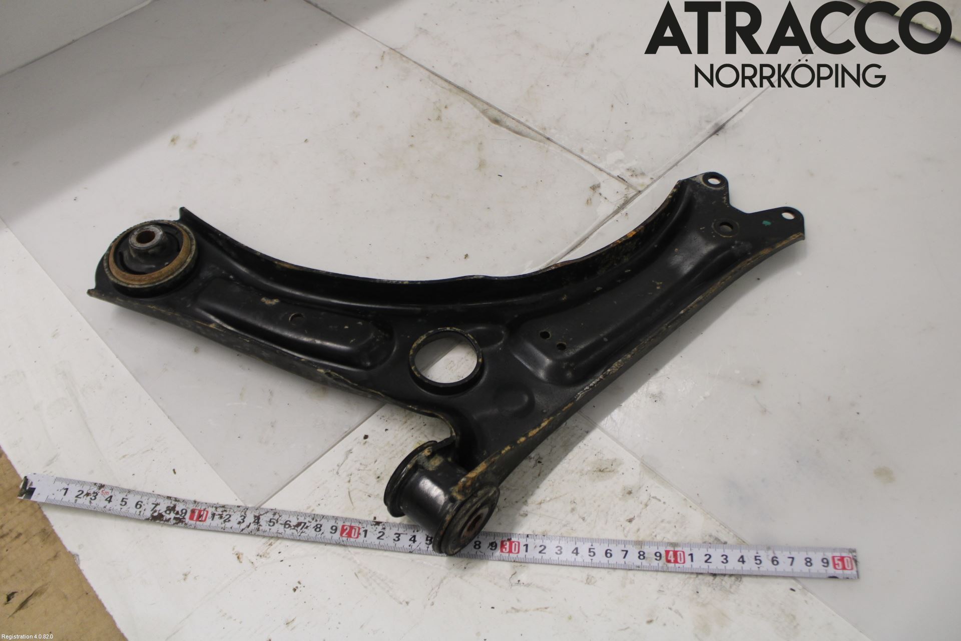 Volkswagen VW CADDY 11-15 Bärarm Fram Undre Hö