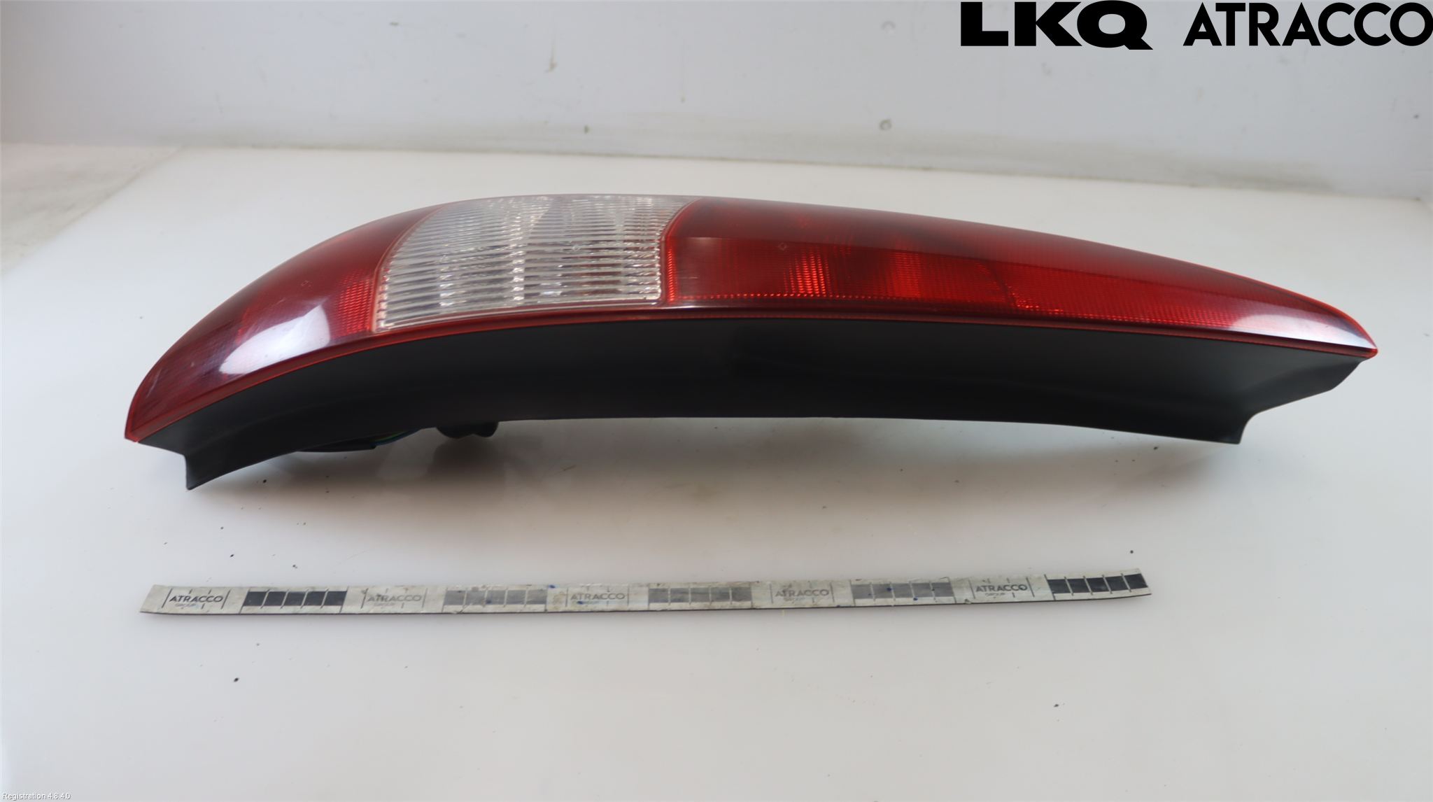 Ford MONDEO     01-06 Bakljus Vänster