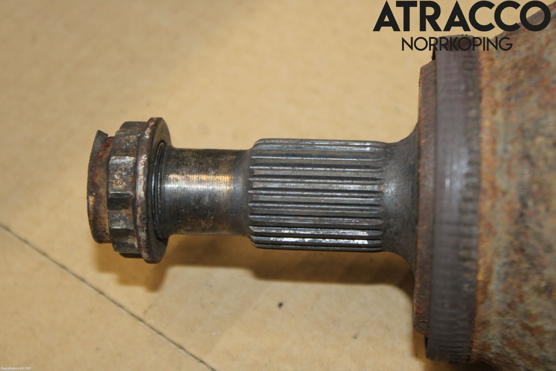 Mercedes-Benz MB E-KLASS (W211) 02-09 Drivaxel Bak Vänster