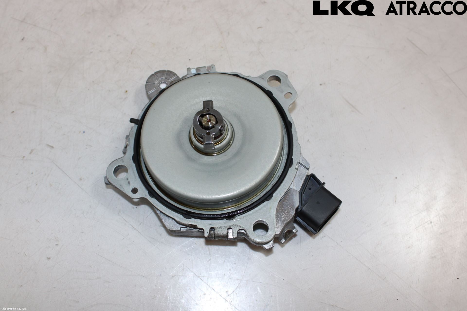 Toyota YARIS XP21 20- Kamställningsventil