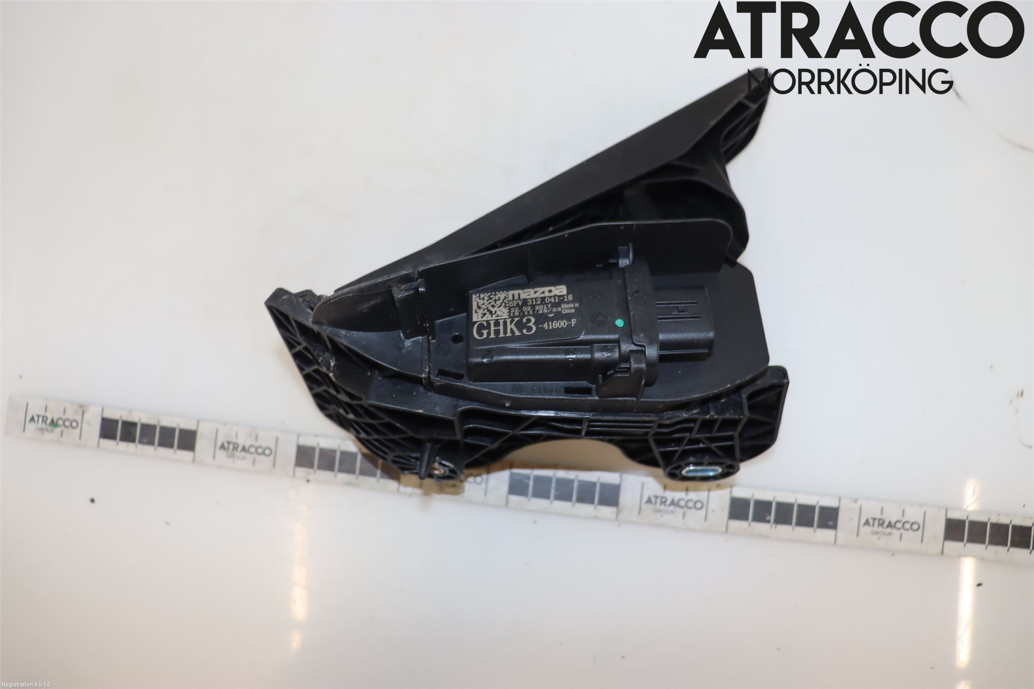 Mazda CX-5 17- Gaspedal