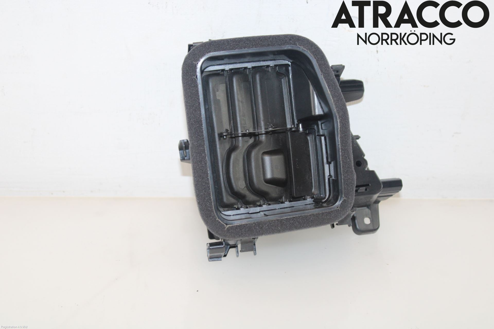 Audi Q4 E-TRON FZ 22- Defrosterkanal-Munstycke