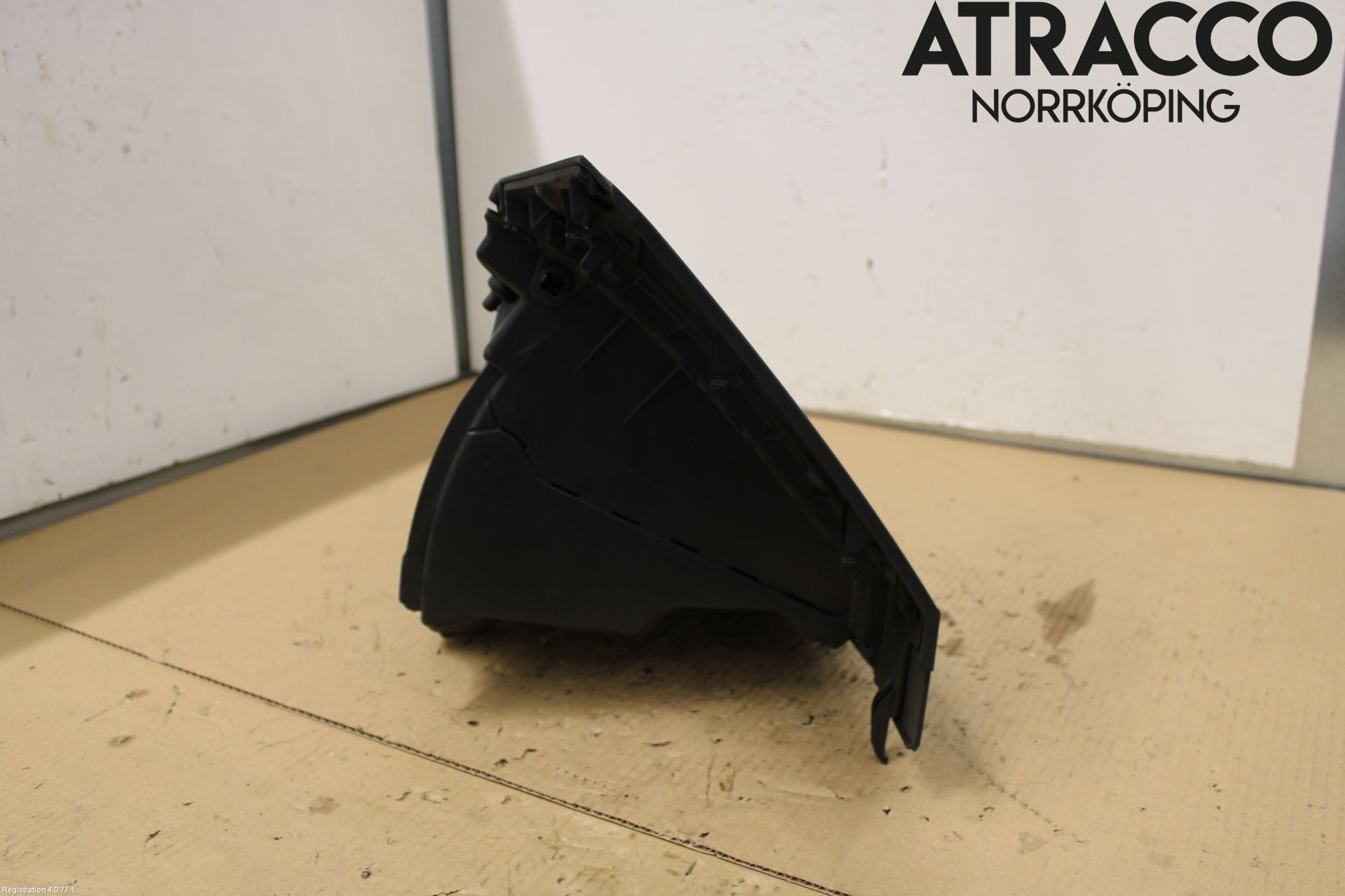 Volkswagen VW POLO VI 18->> Handskfack