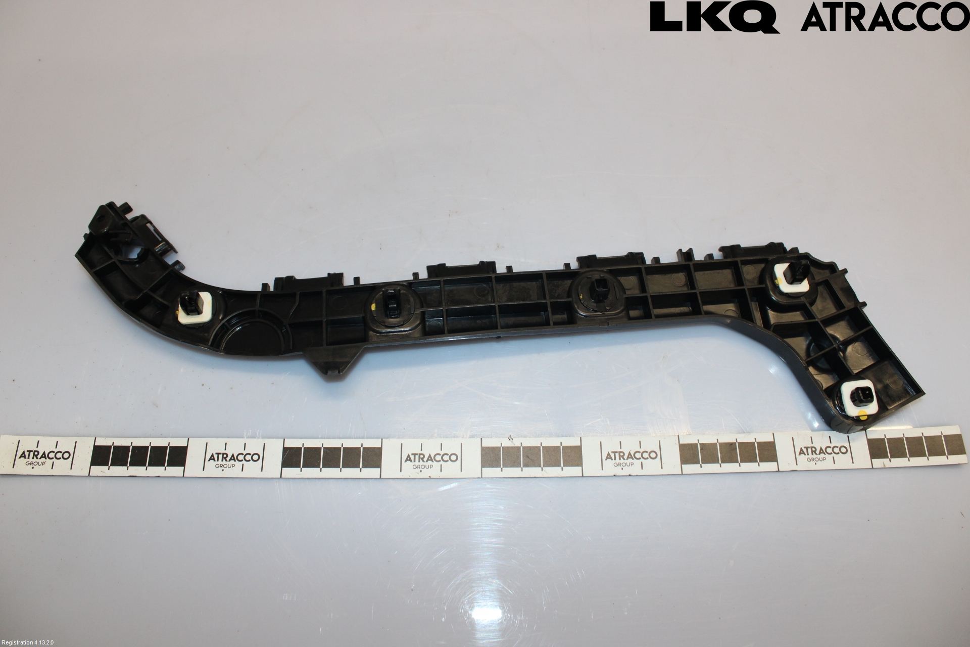 Toyota COROLLA 19- Stötfångarfäste Bak Hö