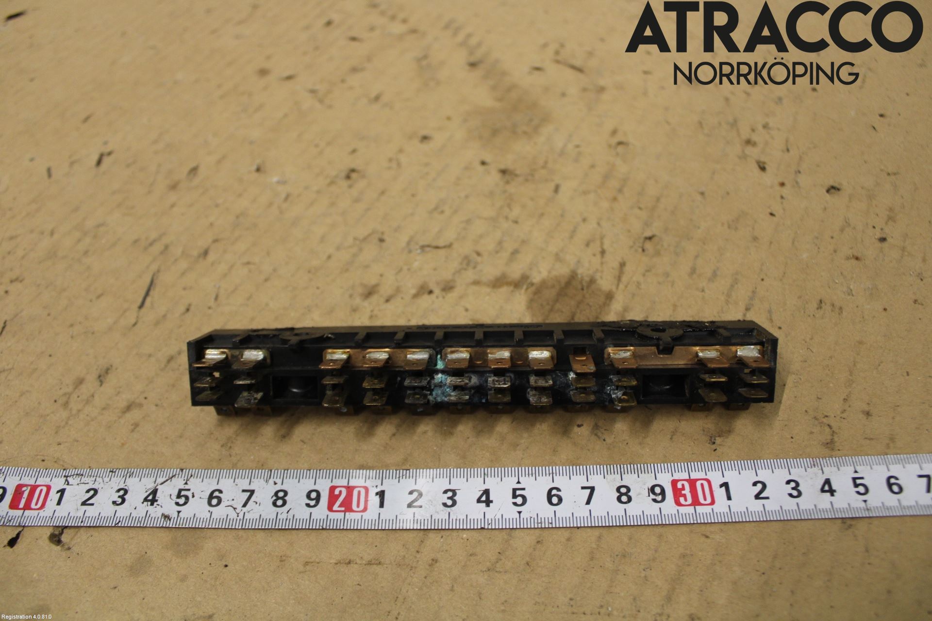 Volvo 140      67-75 Säkringsdosa-Elcentral