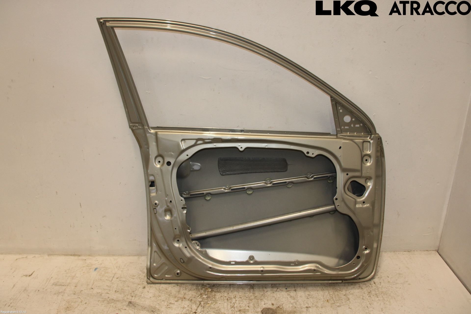 Kia CEED 06-12 Dörr Fram Vänster