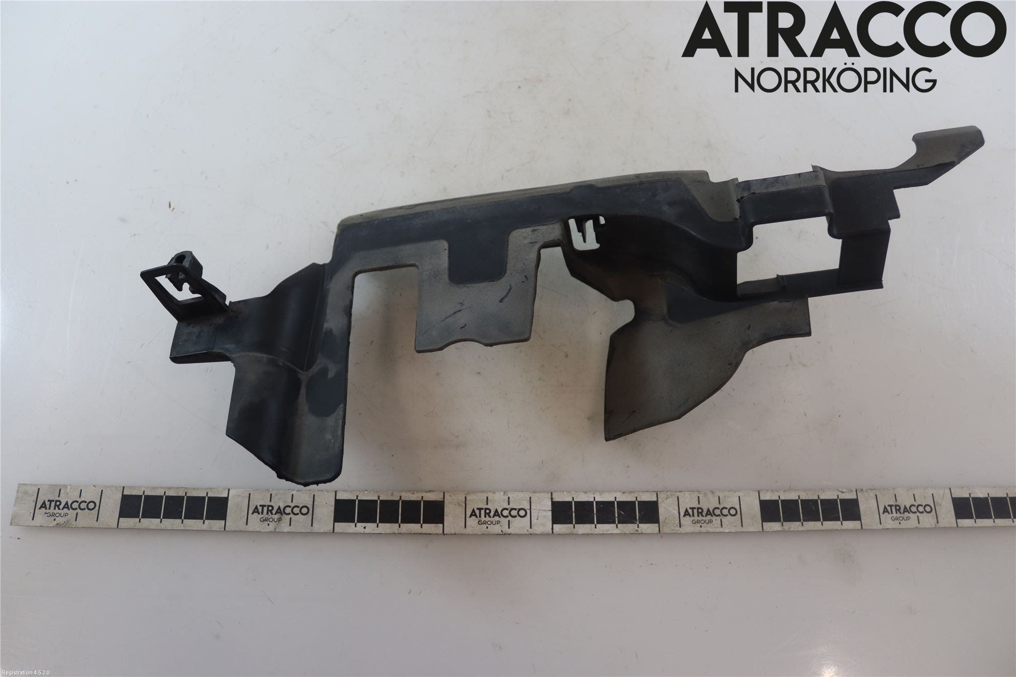 Volkswagen VW GOLF V 04-09 Deflektor Plåt-Plast Kylning