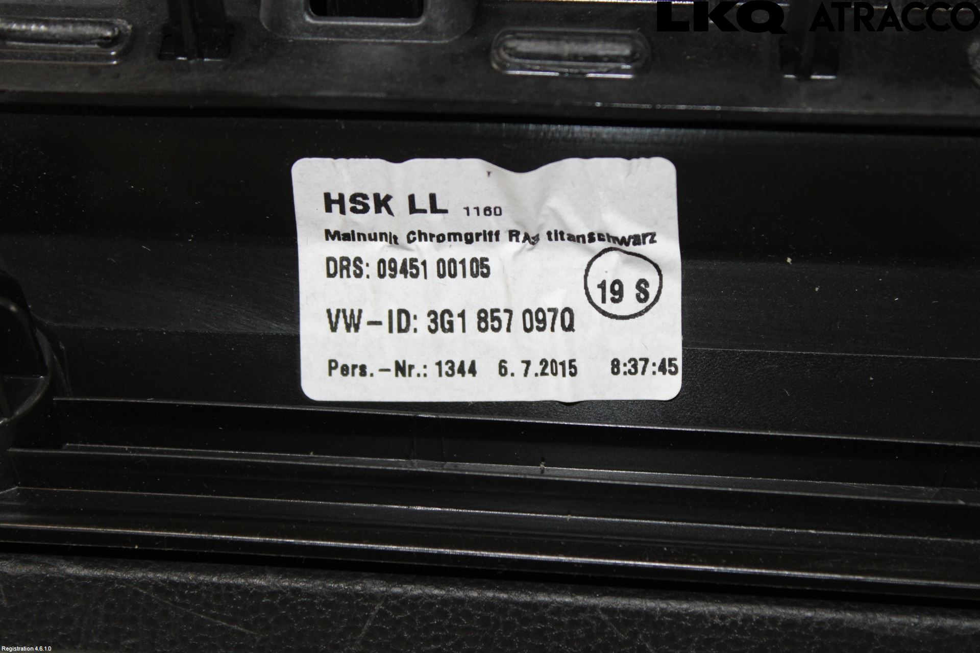 Volkswagen VW PASSAT 15-19 Handskfack