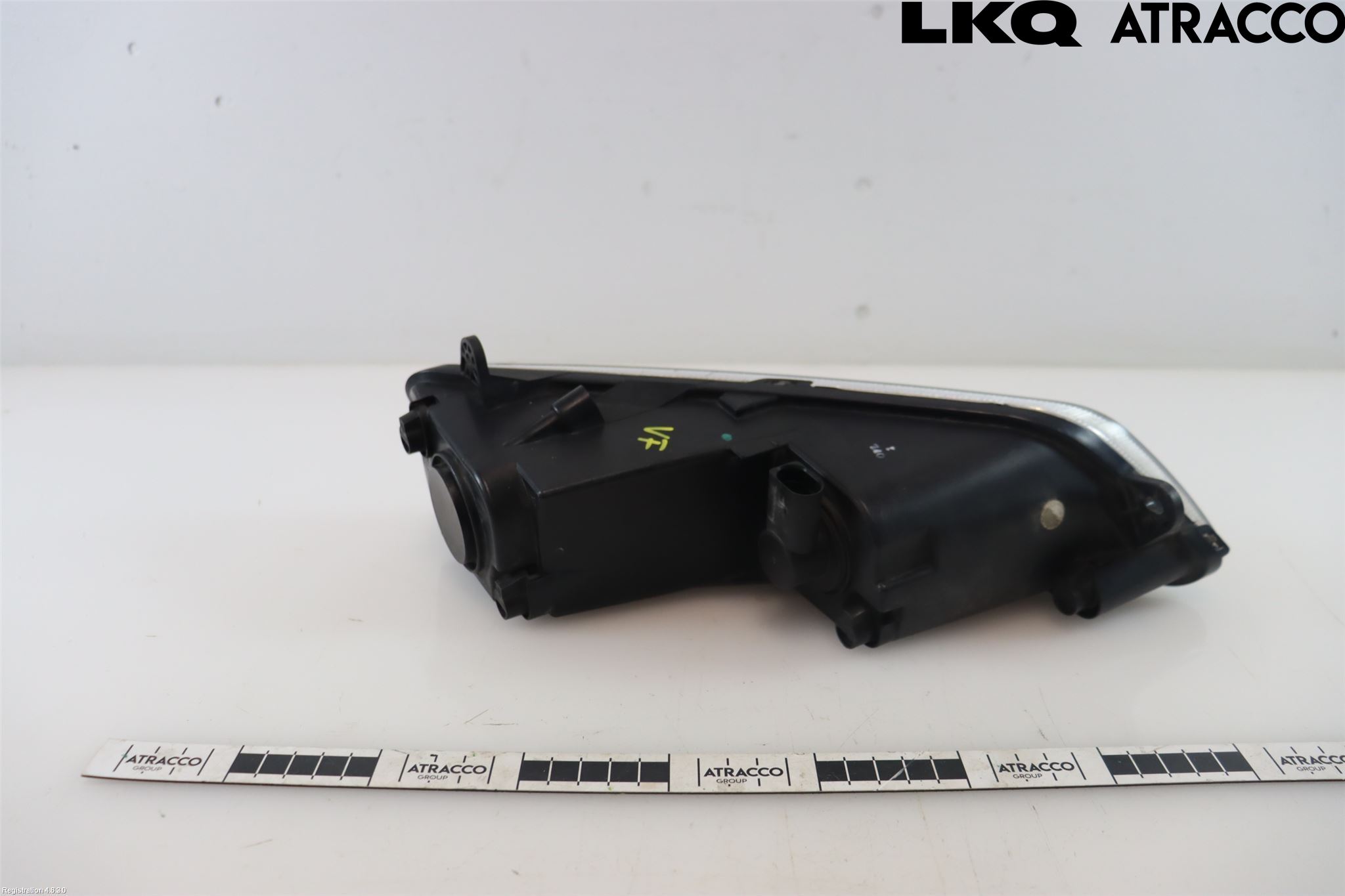 Volkswagen VW PASSAT 11-14 Dimljus-Varselljus Fram