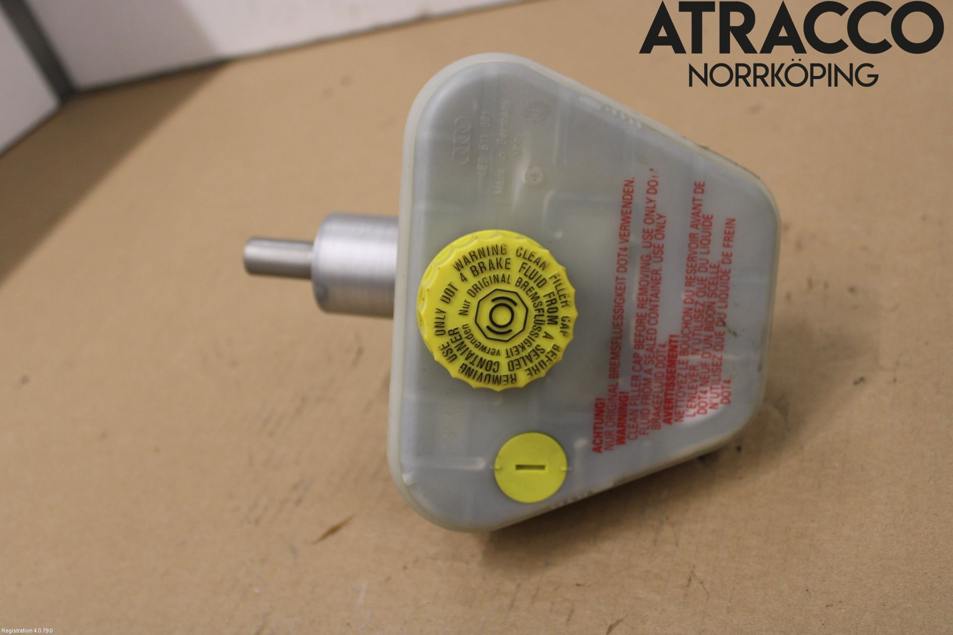 Audi A8/S8 4E  02-09 Broms Huvudcylinder