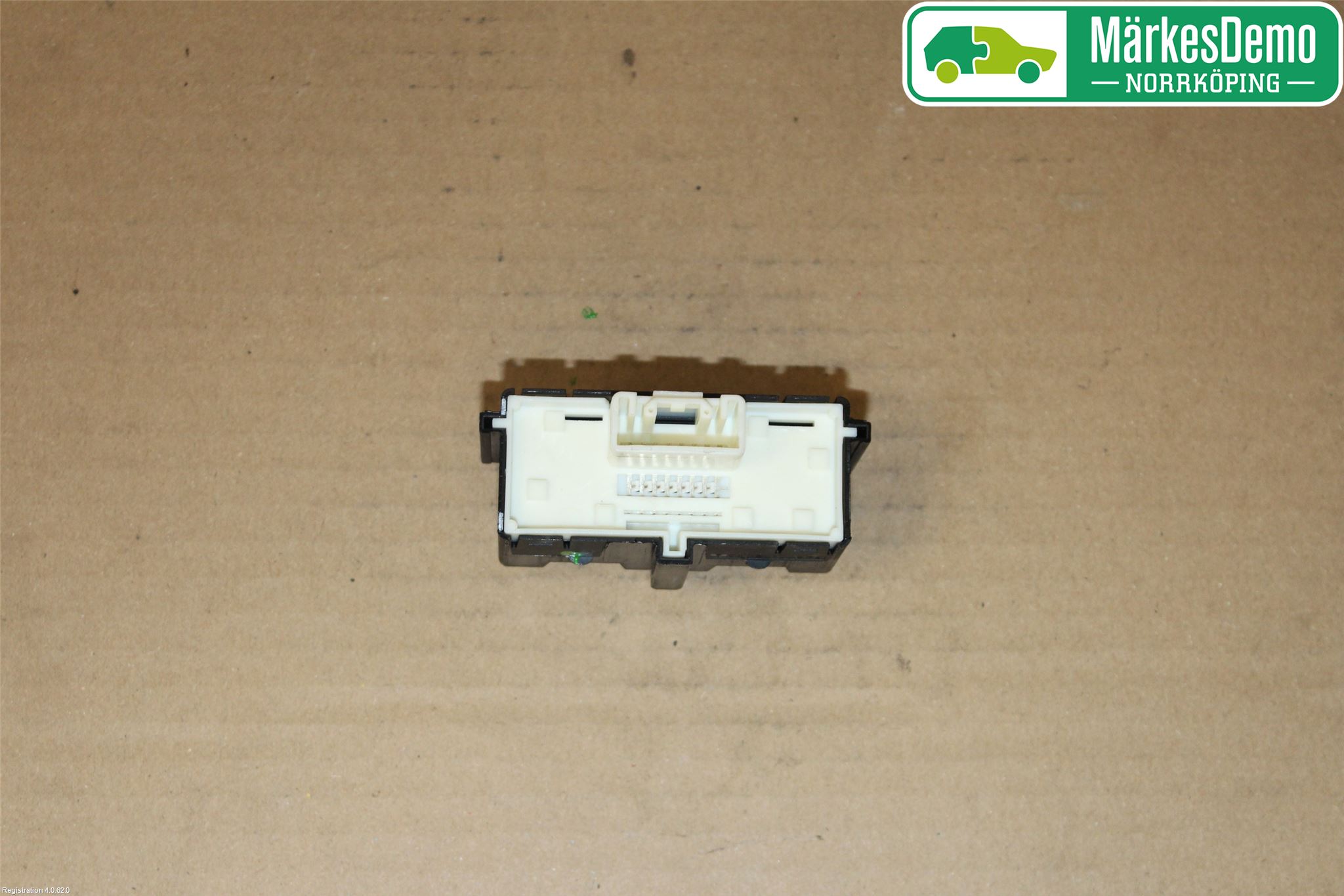 Toyota AURIS 13-19 Strömställare Multifunktion