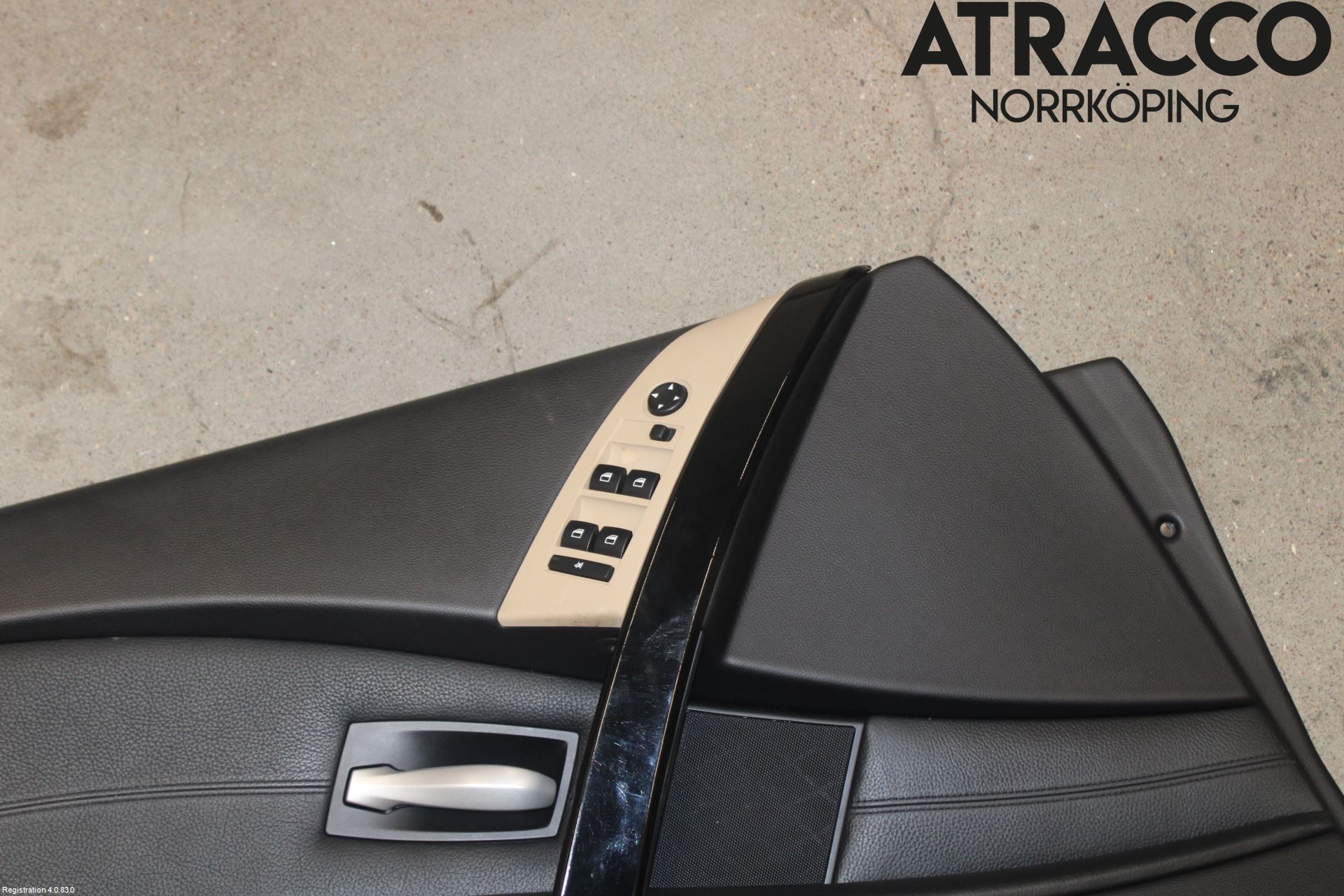 BMW 5 E60/61 Sed/Tou 02-10 Dörrklädsel Vä