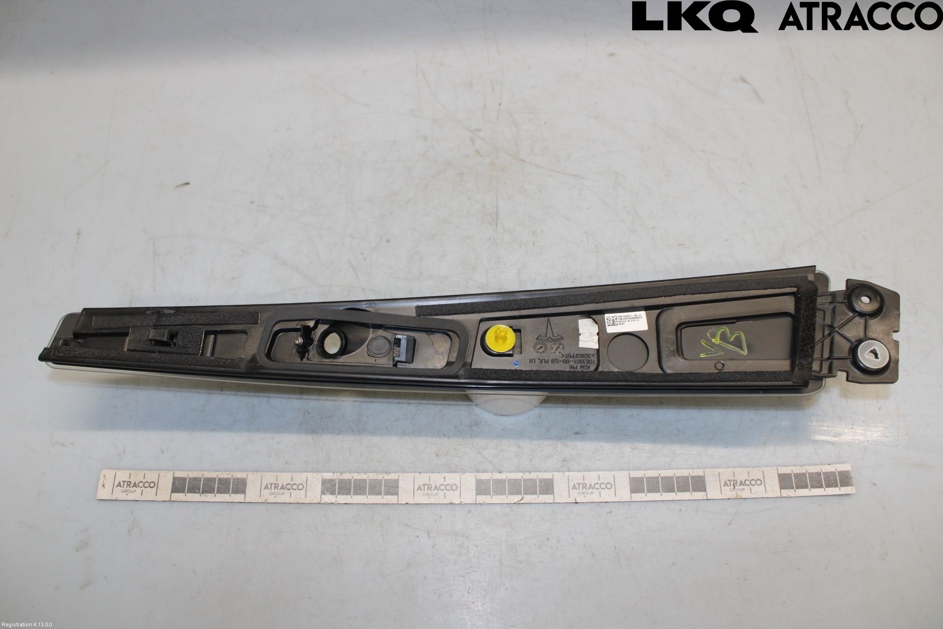 Tesla MODEL X 16- Dörr Dekorlist Bak Vä
