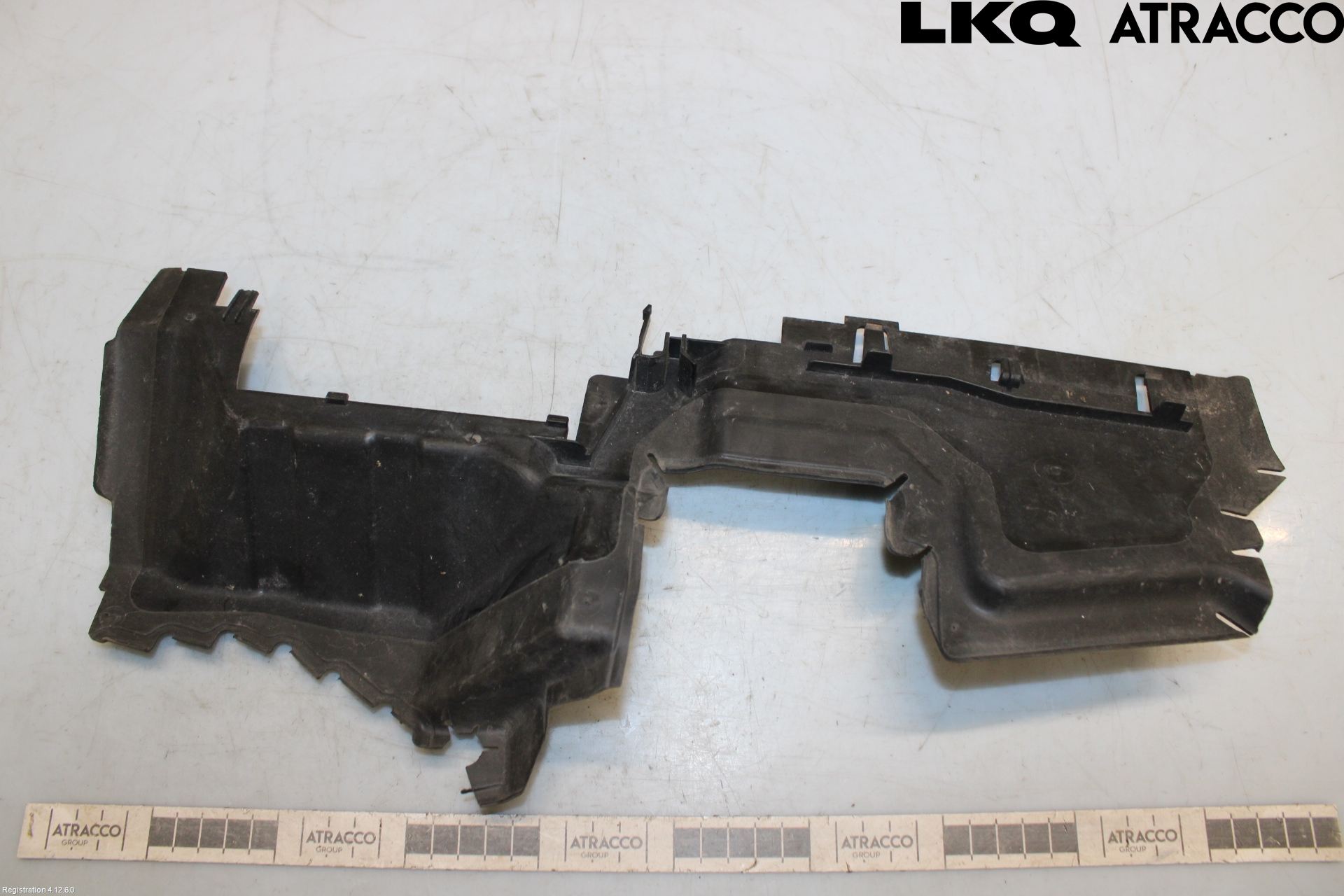 Peugeot 308/E-308 21- Deflektor Plåt-Plast Kylning