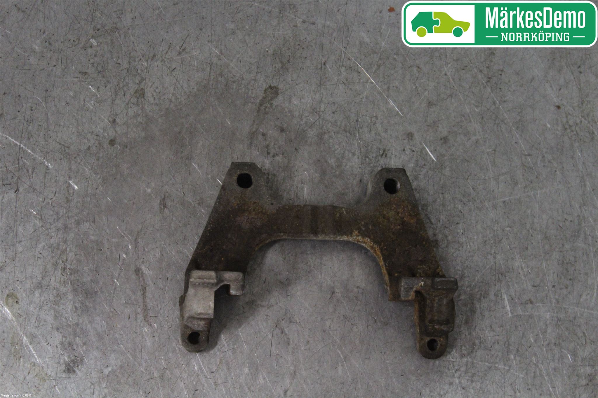 Skoda SUPERB 16-24 Bromsokshållare