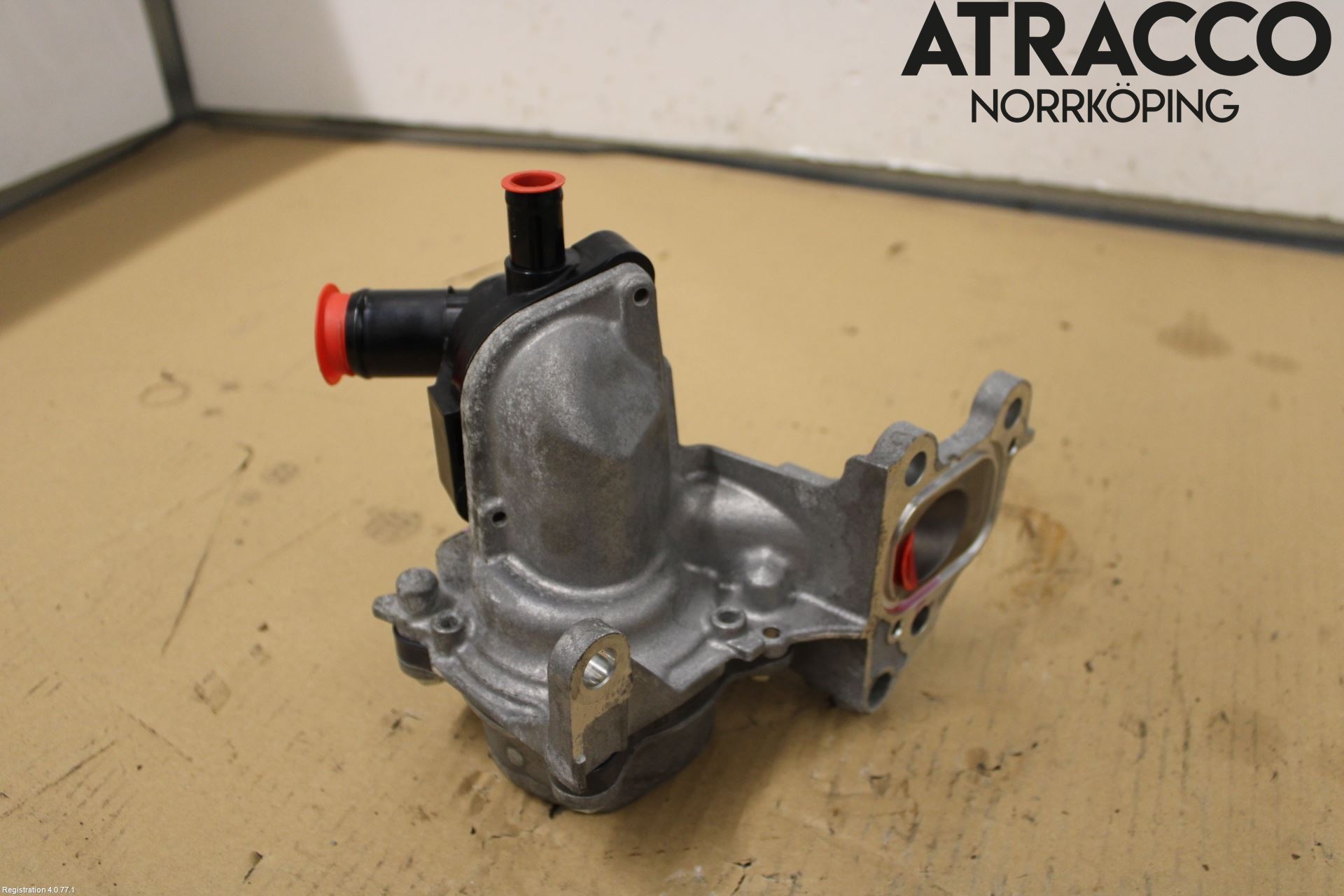 Toyota YARIS XP21 20- Vattenpump