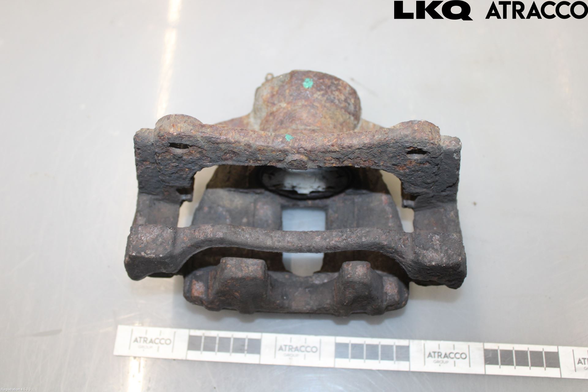 Toyota AVENSIS 03-06 Bromsok Fram Vänster