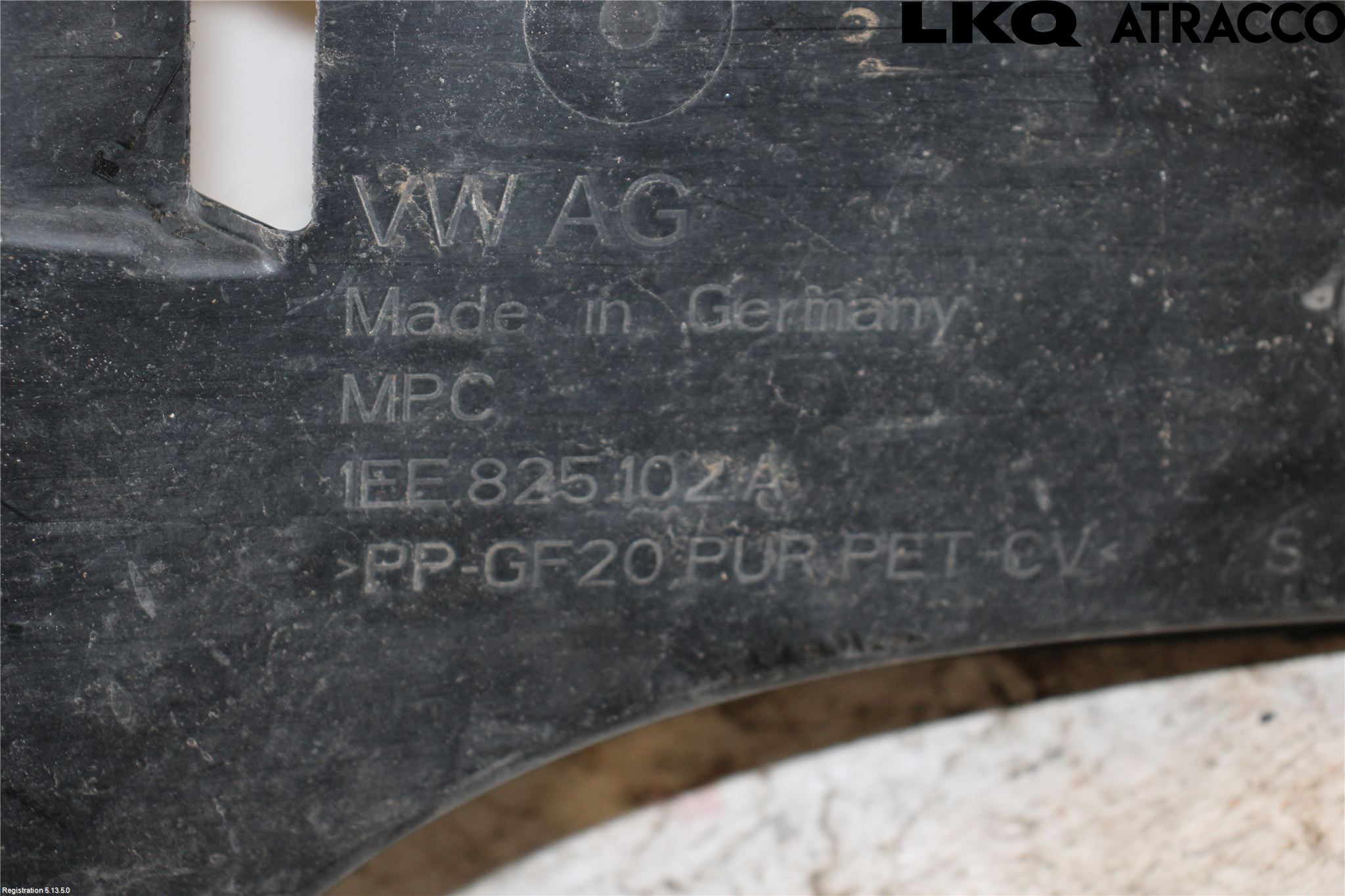 Volkswagen VW ID.7/TOURER 24- Hasplåt Plåt-Plast