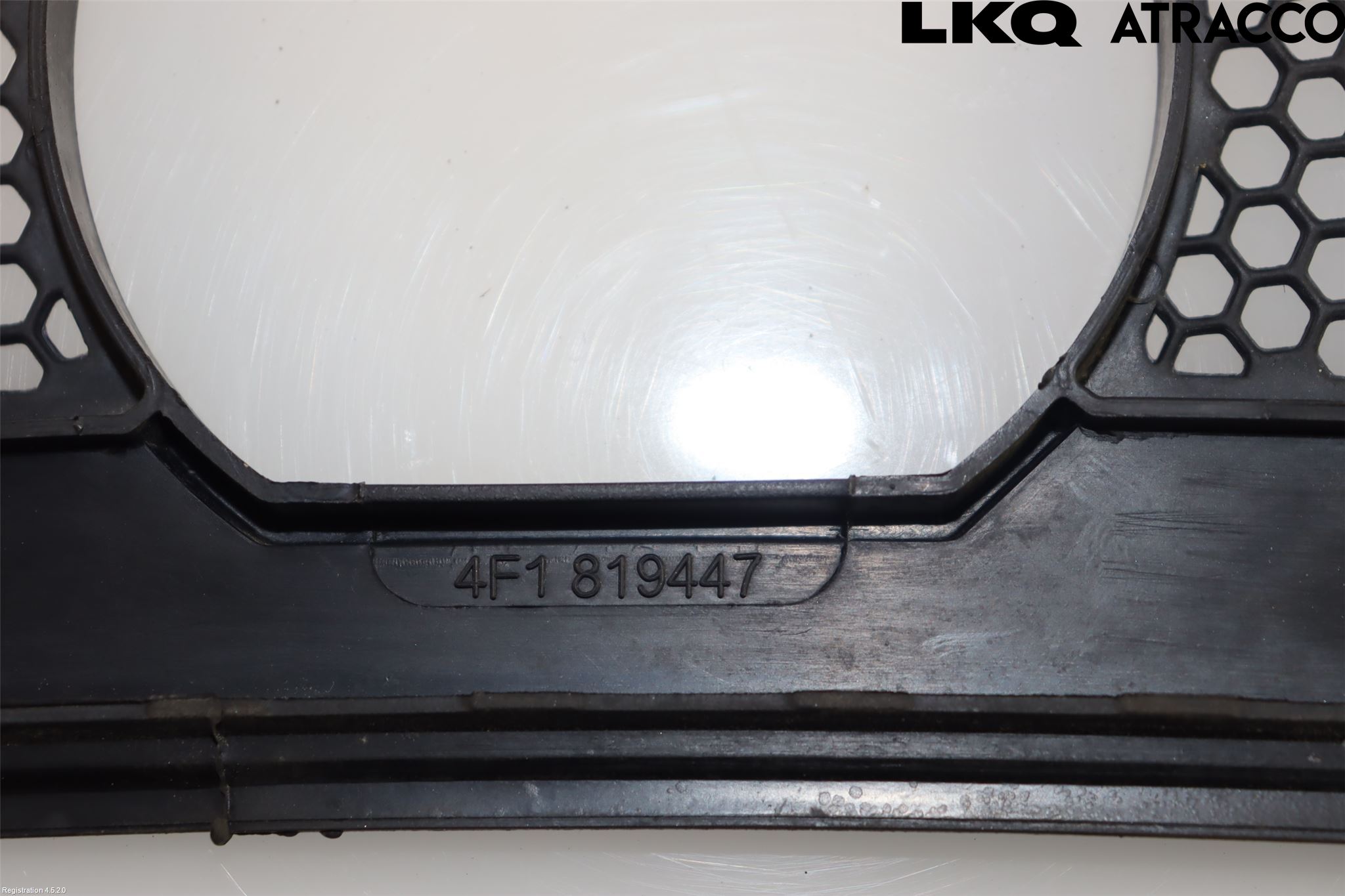 Audi A6/S6     05-11 Torpedplåt-Torpedplast