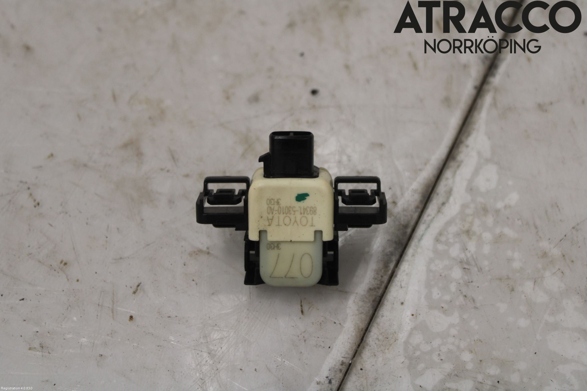 Lexus IS 250/350 14-20 Parkeringshjälp Frontsensor