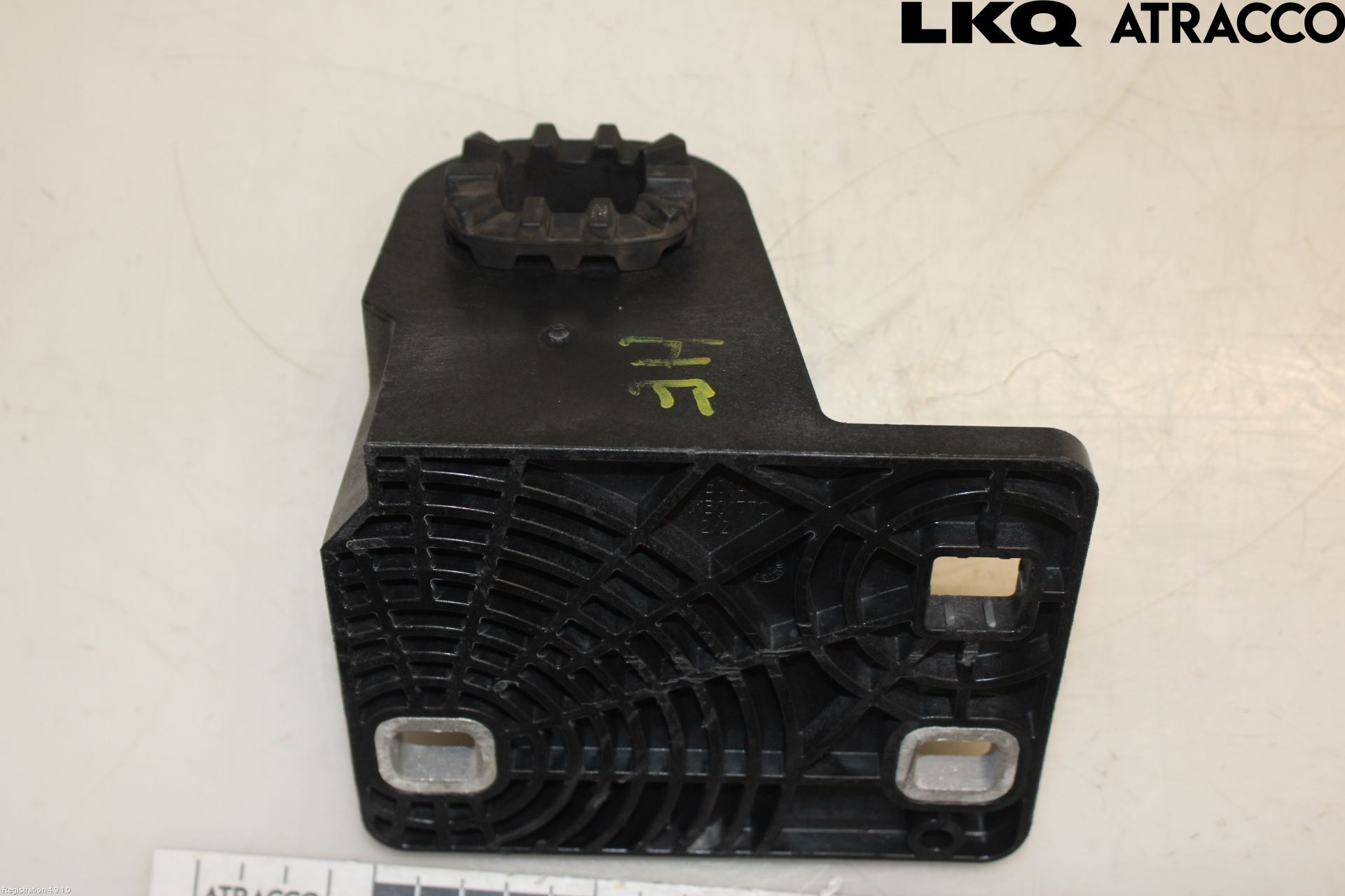 Volkswagen VW ID.7/TOURER 24- Kylarfäste-Ram-Balk