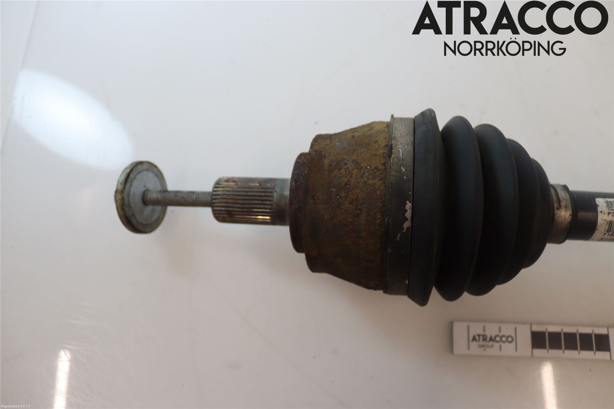 Volvo V40 12-19 Drivaxel Fram Höger