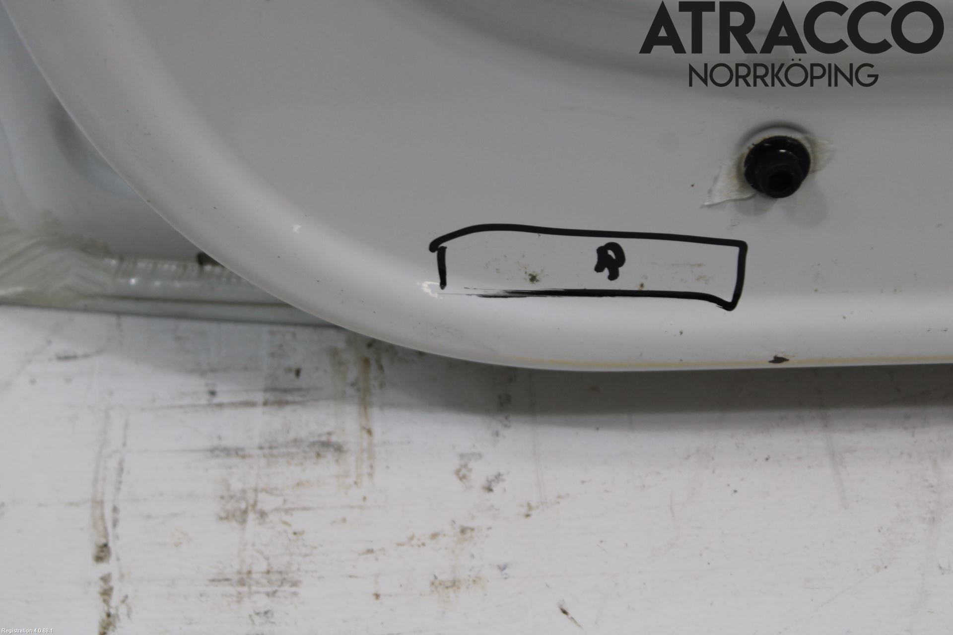 Iveco DAILY 14->> Dörr Fram Höger