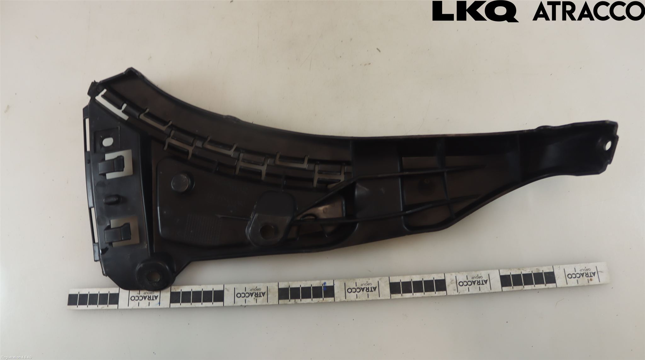 Volvo XC90 03-06 Stötfångarfäste Fram Hö