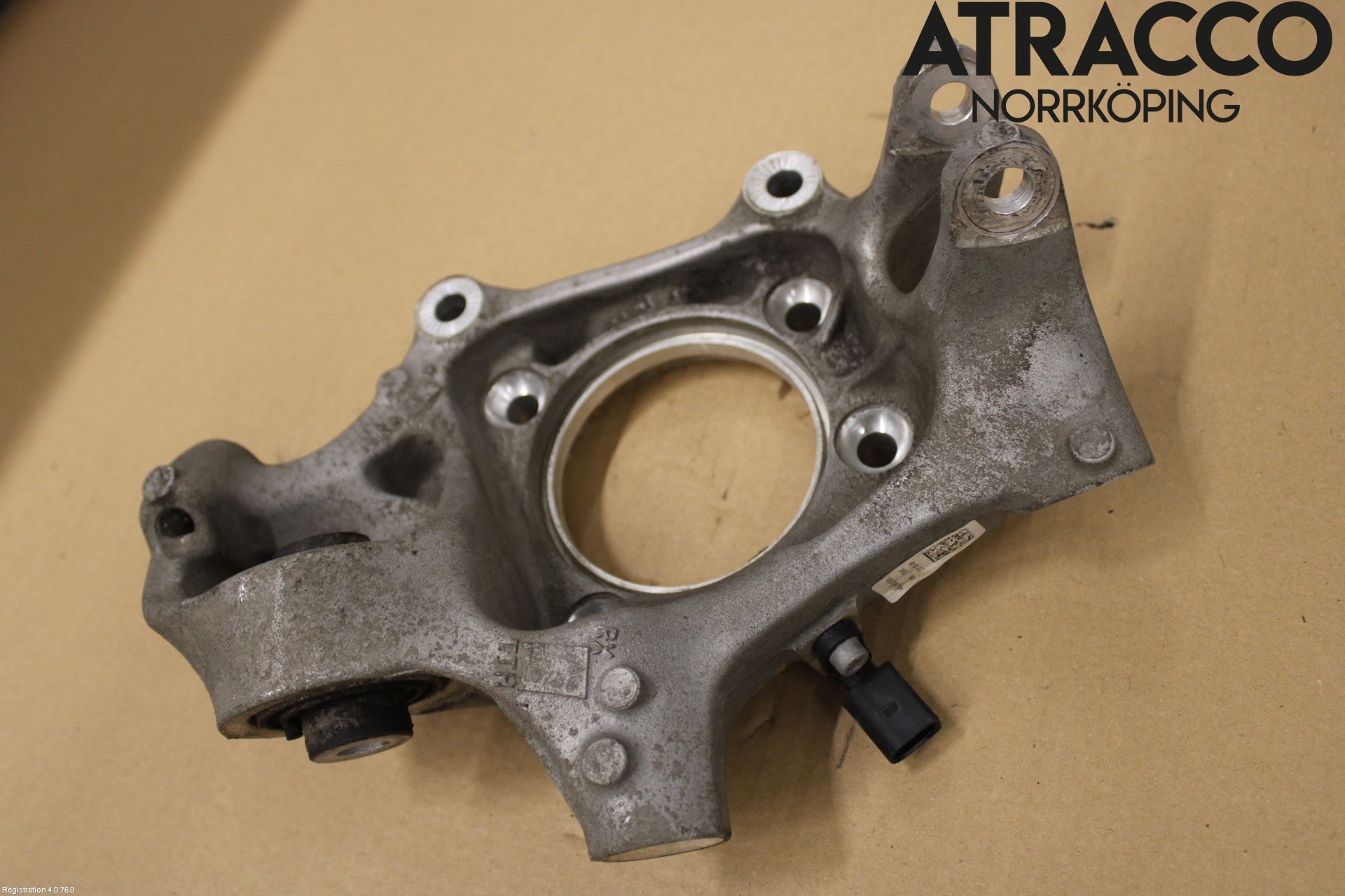 Audi A6 F2/C8 19- Hjullagerhus-Spindel Hö B