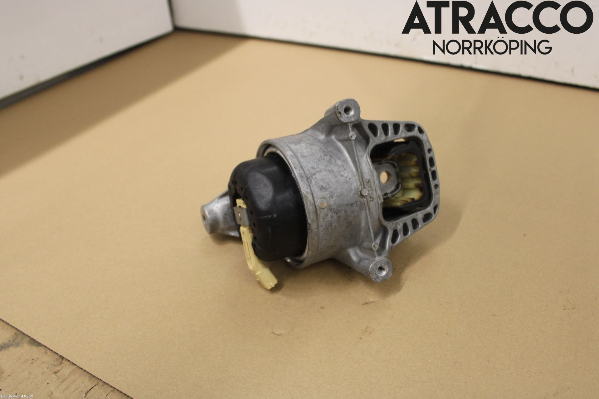 Audi A5 17- Motorfäste