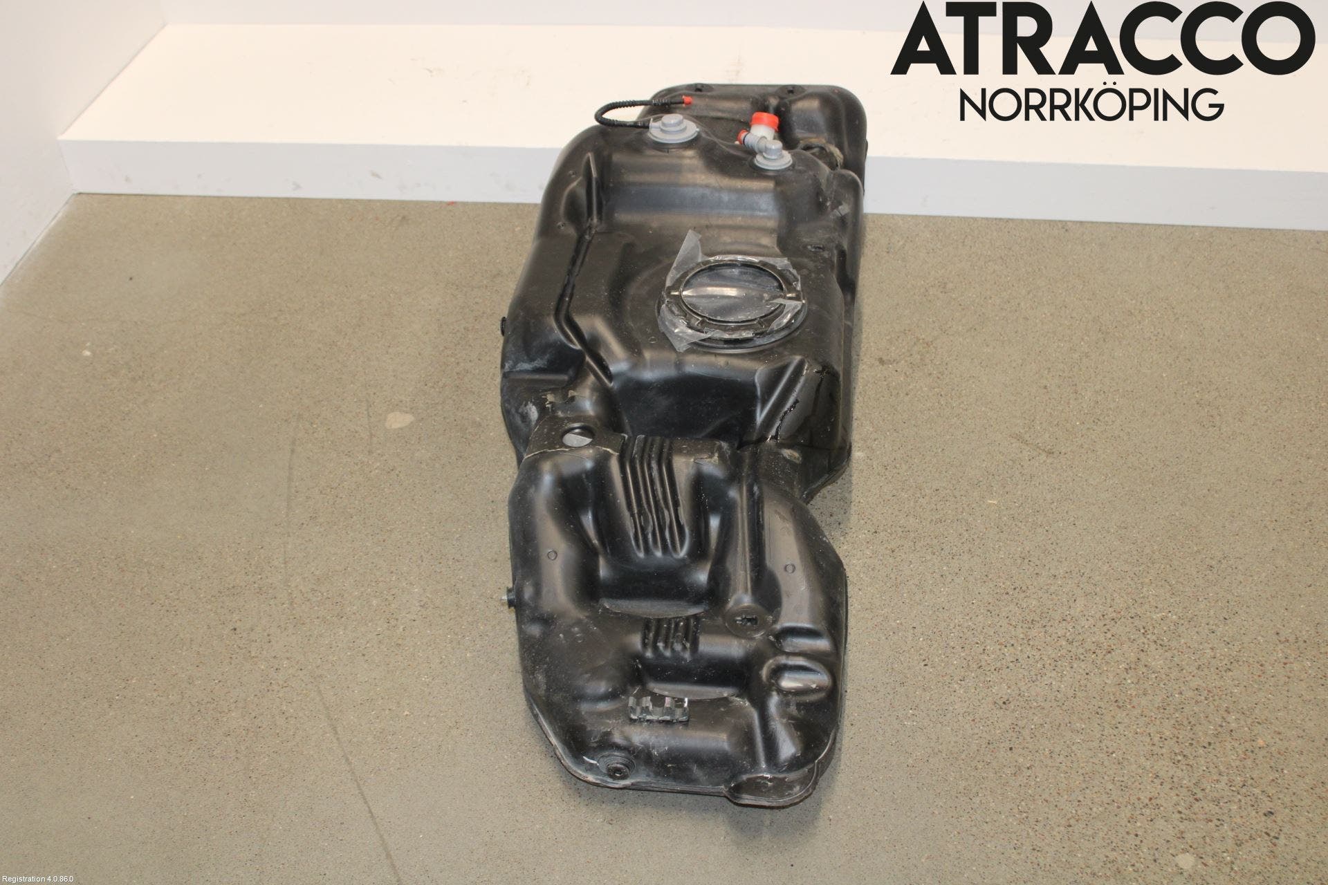 Toyota HILUX 16- Bränsletank Diesel