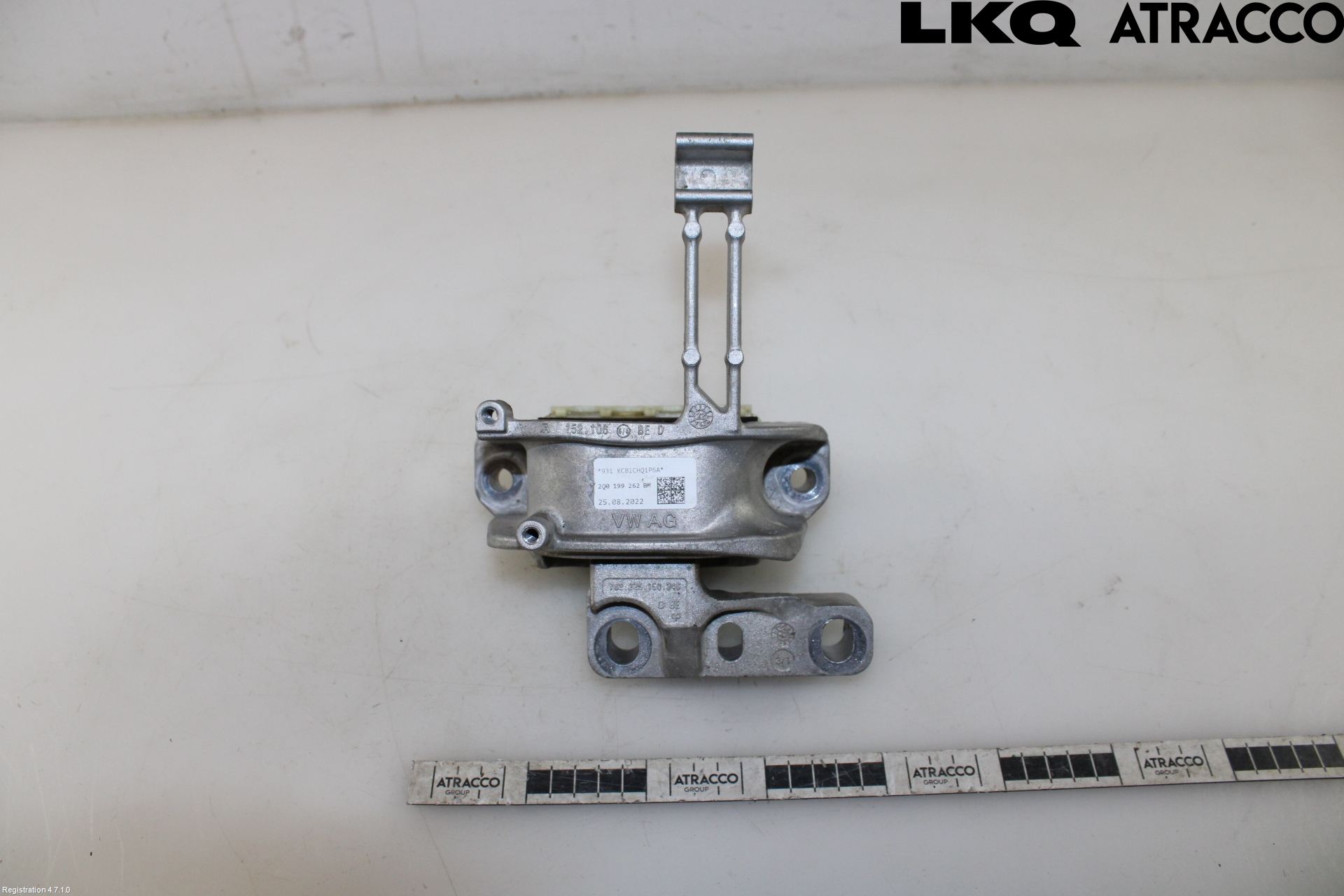 Skoda KAMIQ 20- Motorfäste