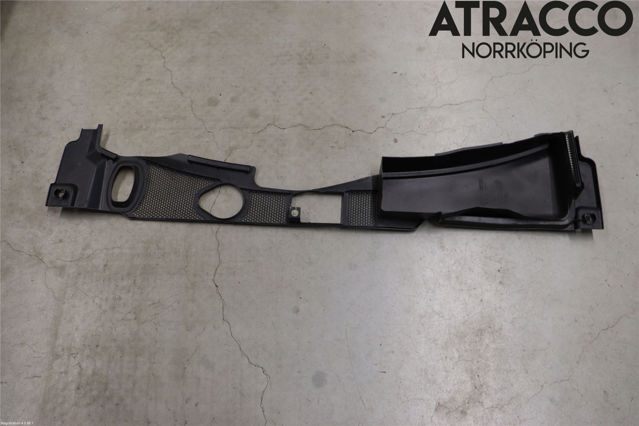 Audi A4/S4 08-11 Torpedplåt-Torpedplast