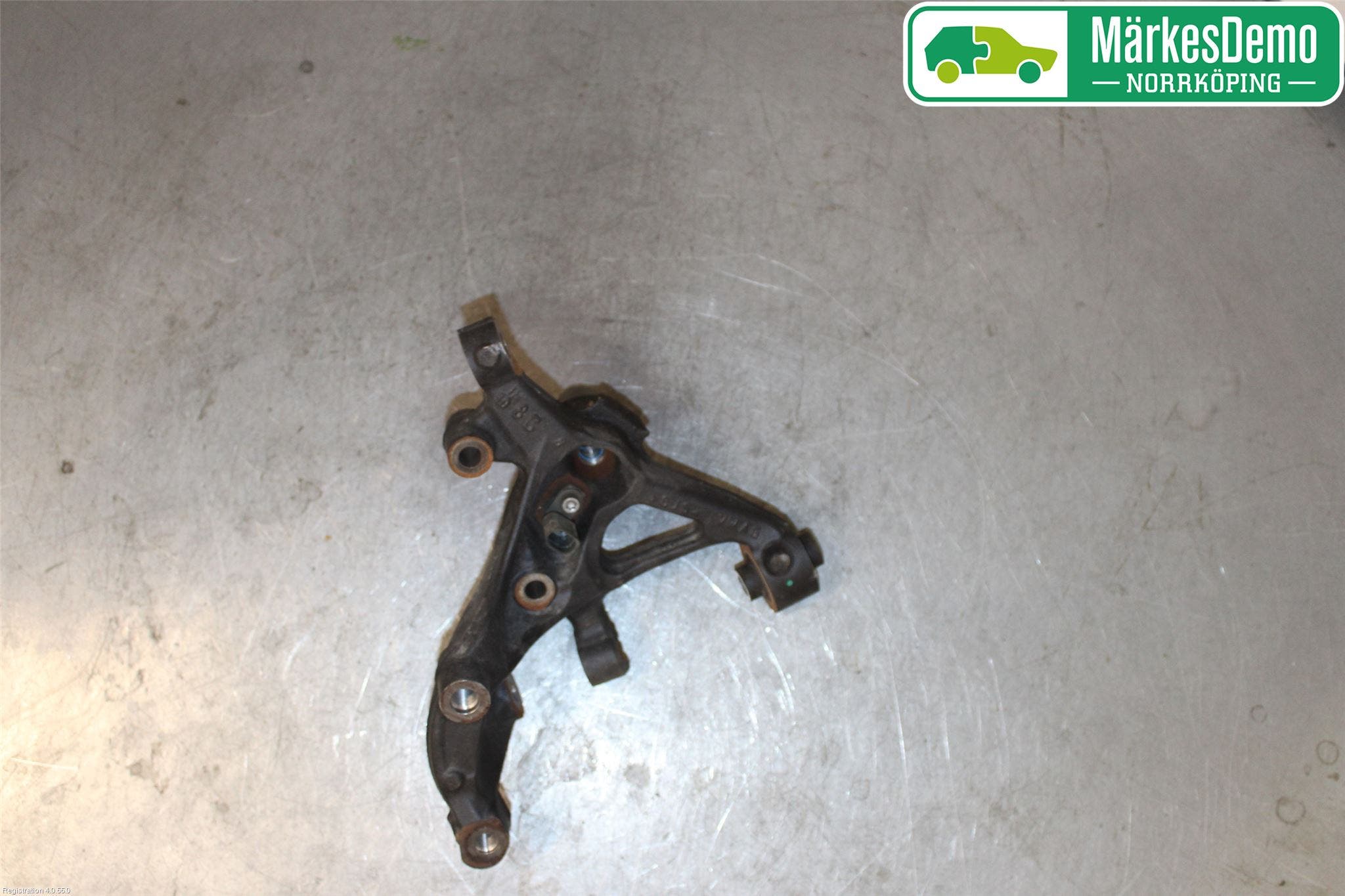 Volkswagen VW GOLF / E-GOLF VII 13-20 Hjullagerhus-Spindel Hö B