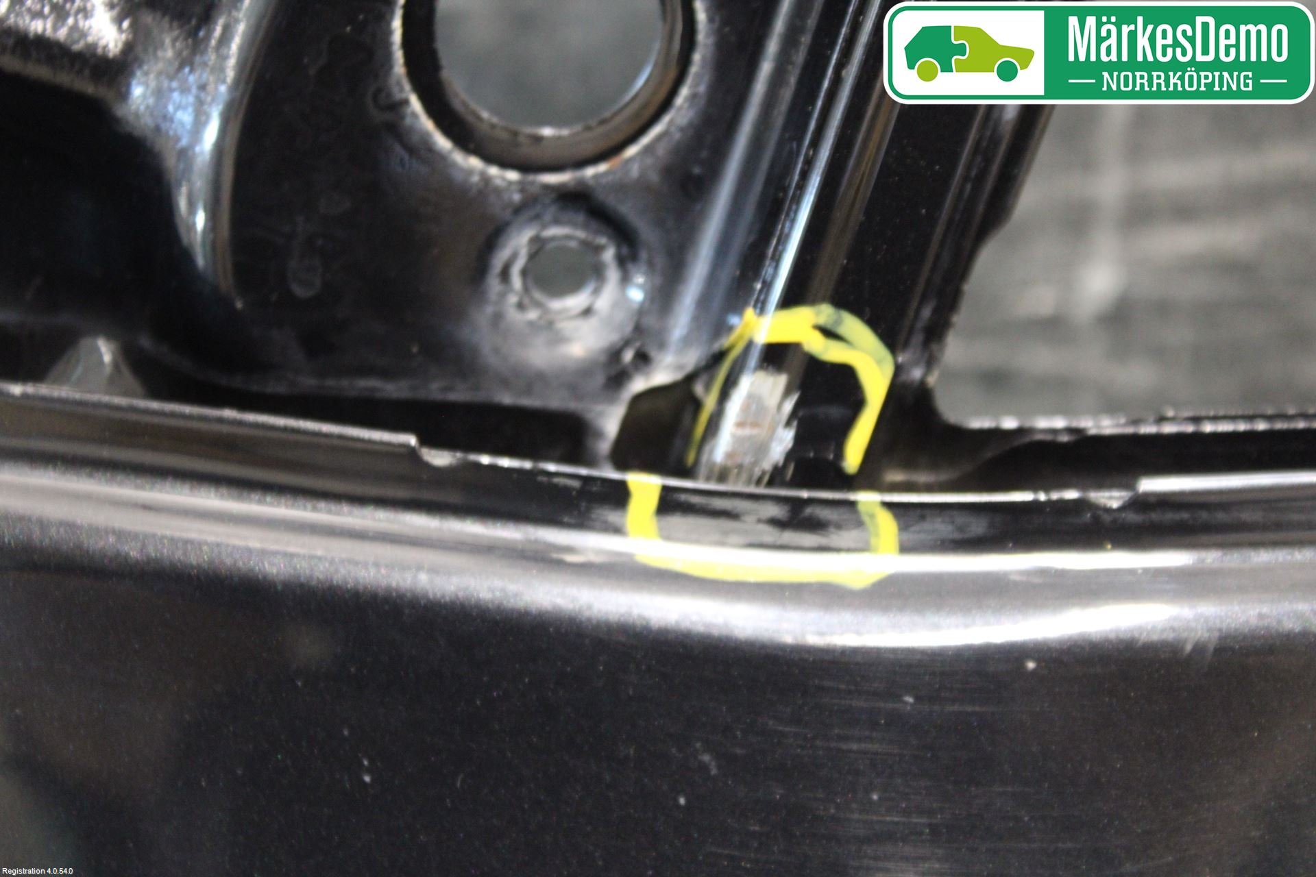 BMW X6 E71/E72   08-14 Dörr Fram Vänster