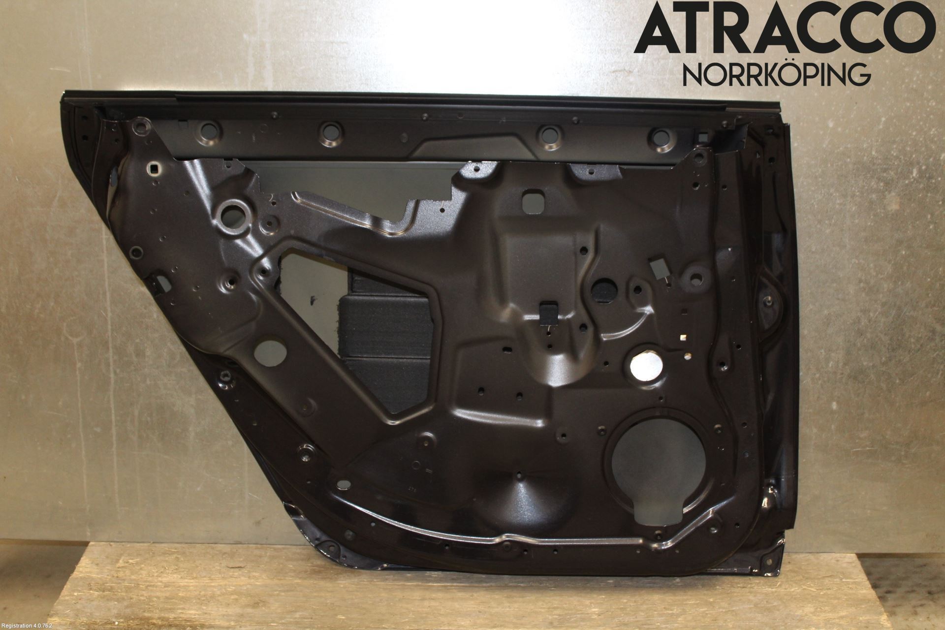 Audi A6/S6     05-11 Dörr Bak Vänster