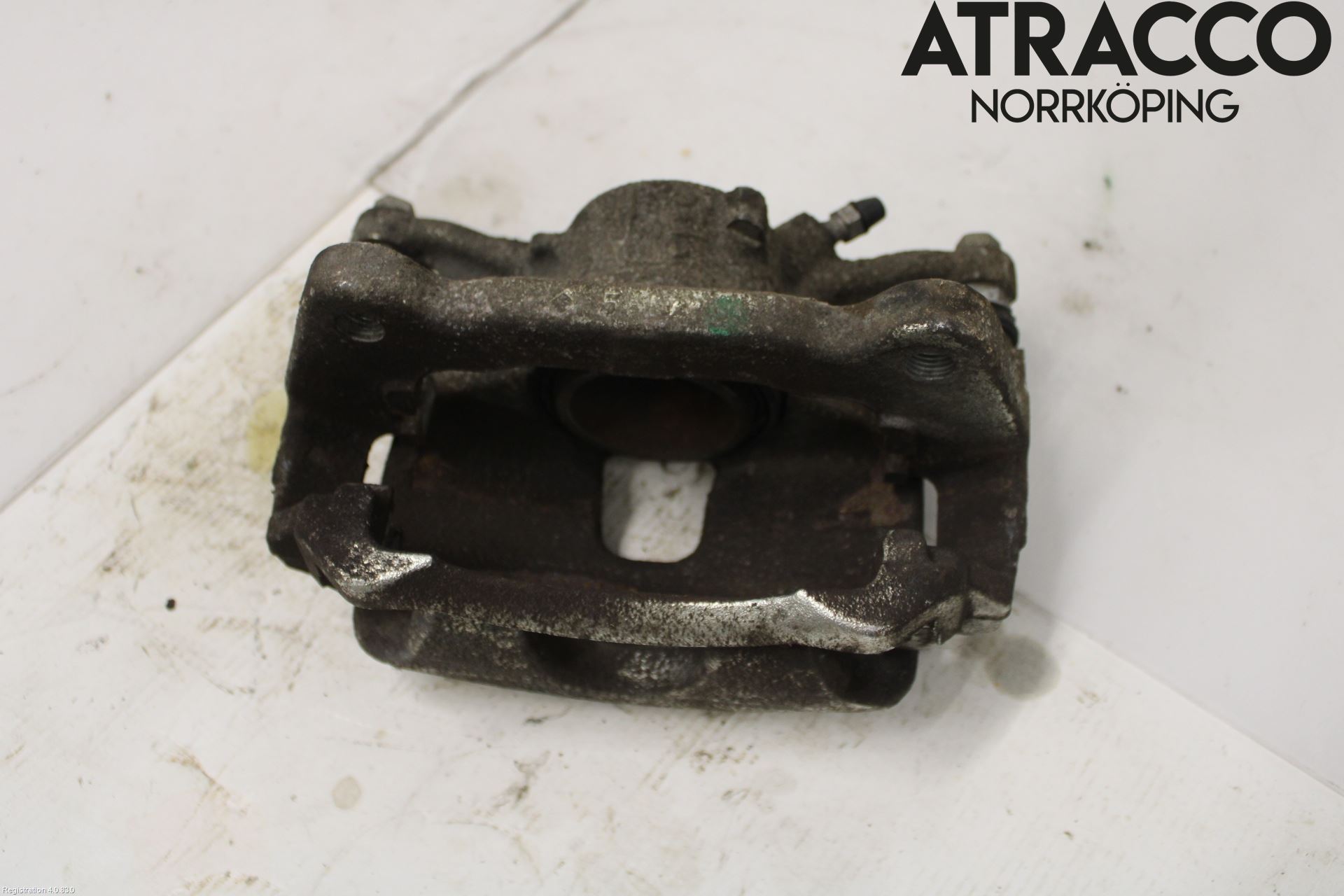 Seat LEON 20- Bromsok Fram Höger