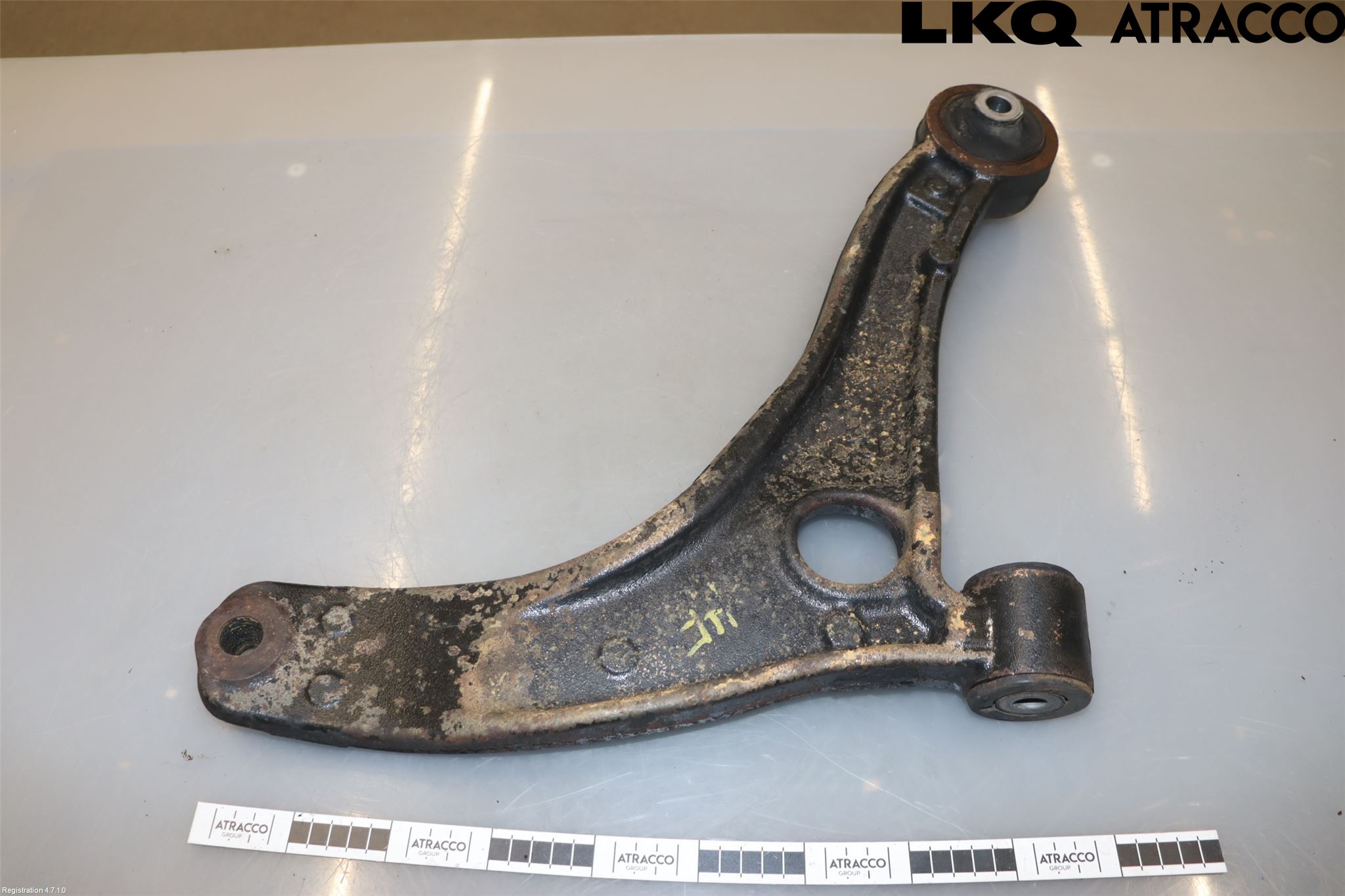 Nissan NV400 12-24 Bärarm Fram Undre Hö