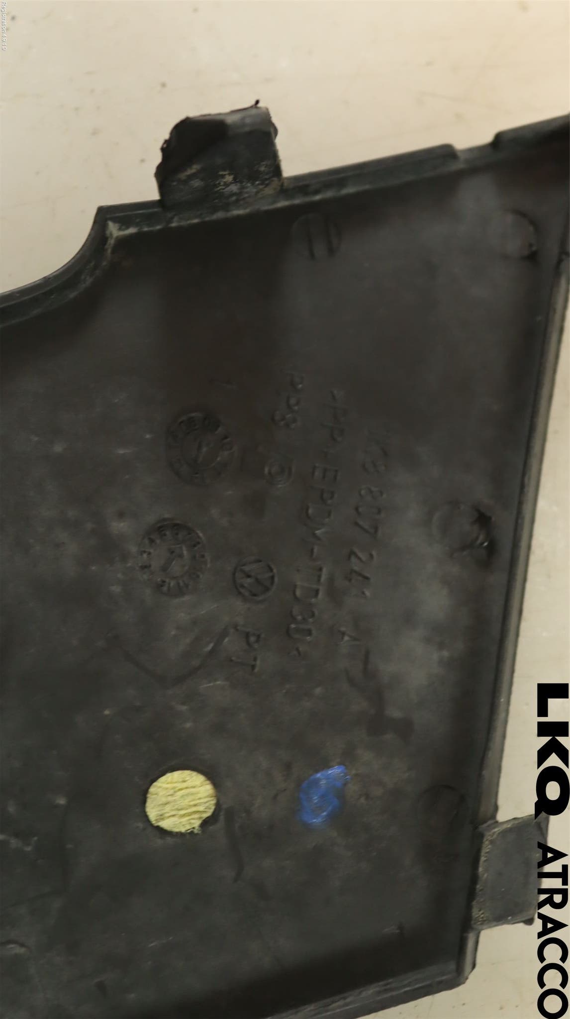 Volkswagen VW SCIROCCO 09-17 Bogserögla