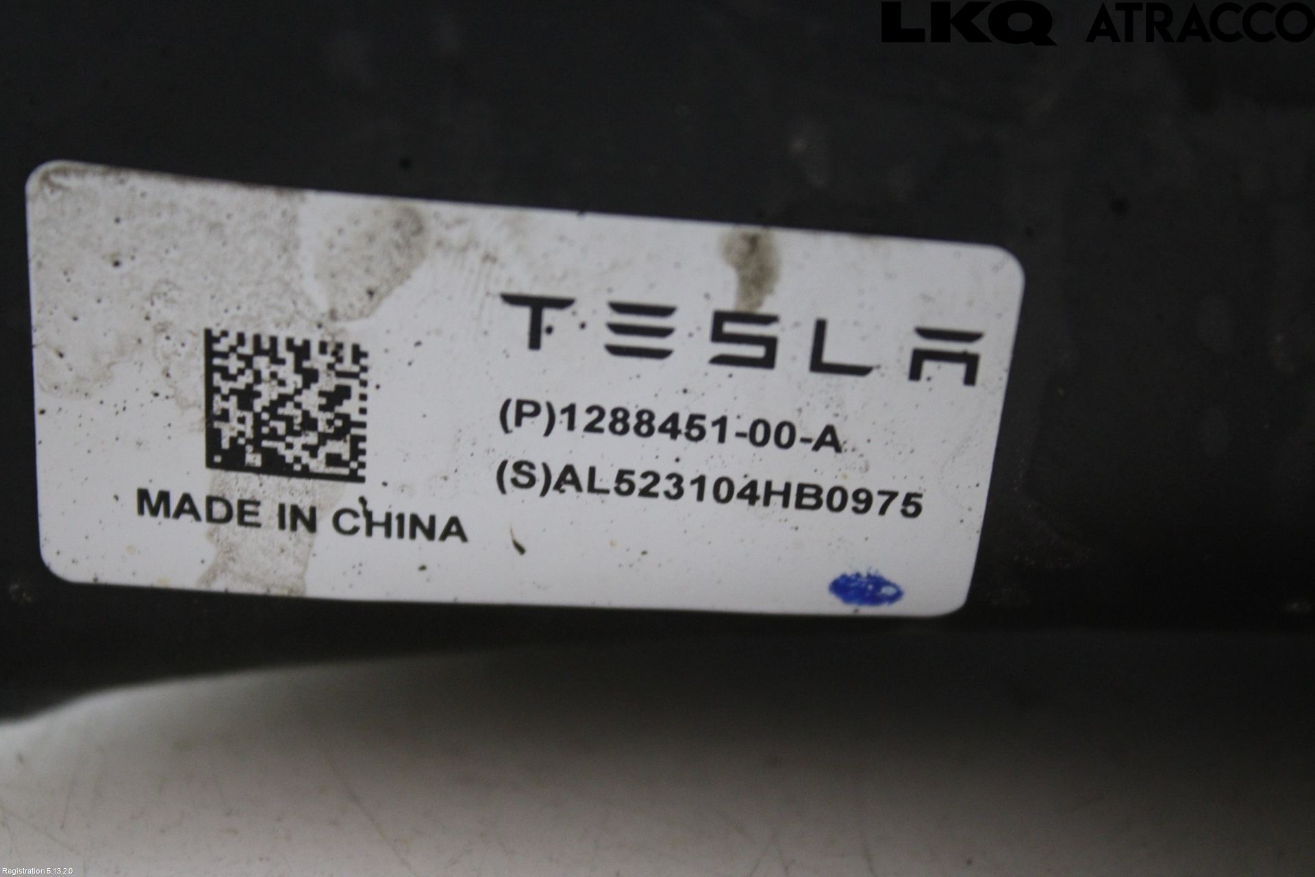 Tesla MODEL Y 21- Bärarm Bak Vänster